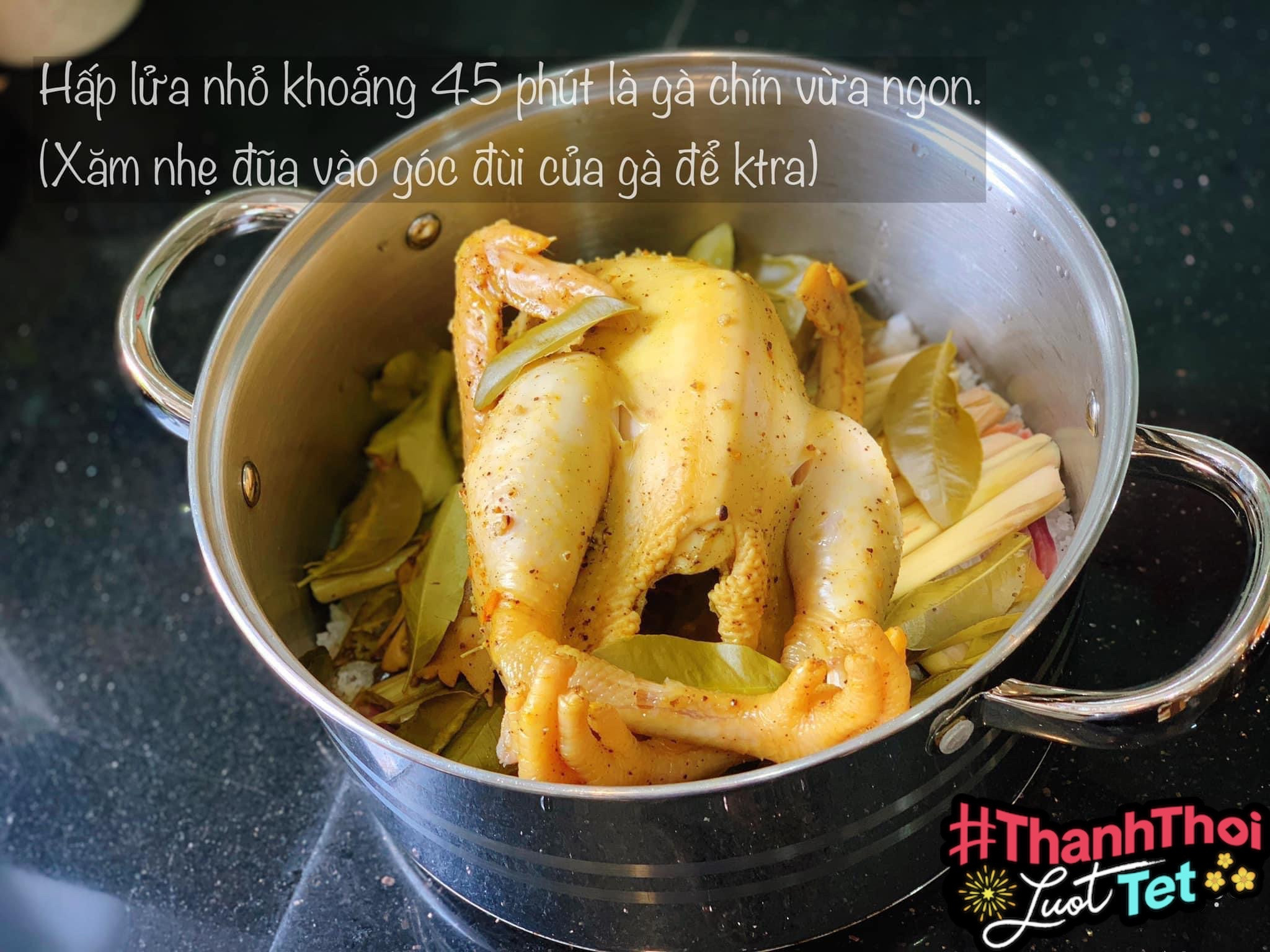 Hướng dẫn cách làm Gà Luột Tết thơm ngon với công thức ướp gia vị và nước chấm chuẩn vị