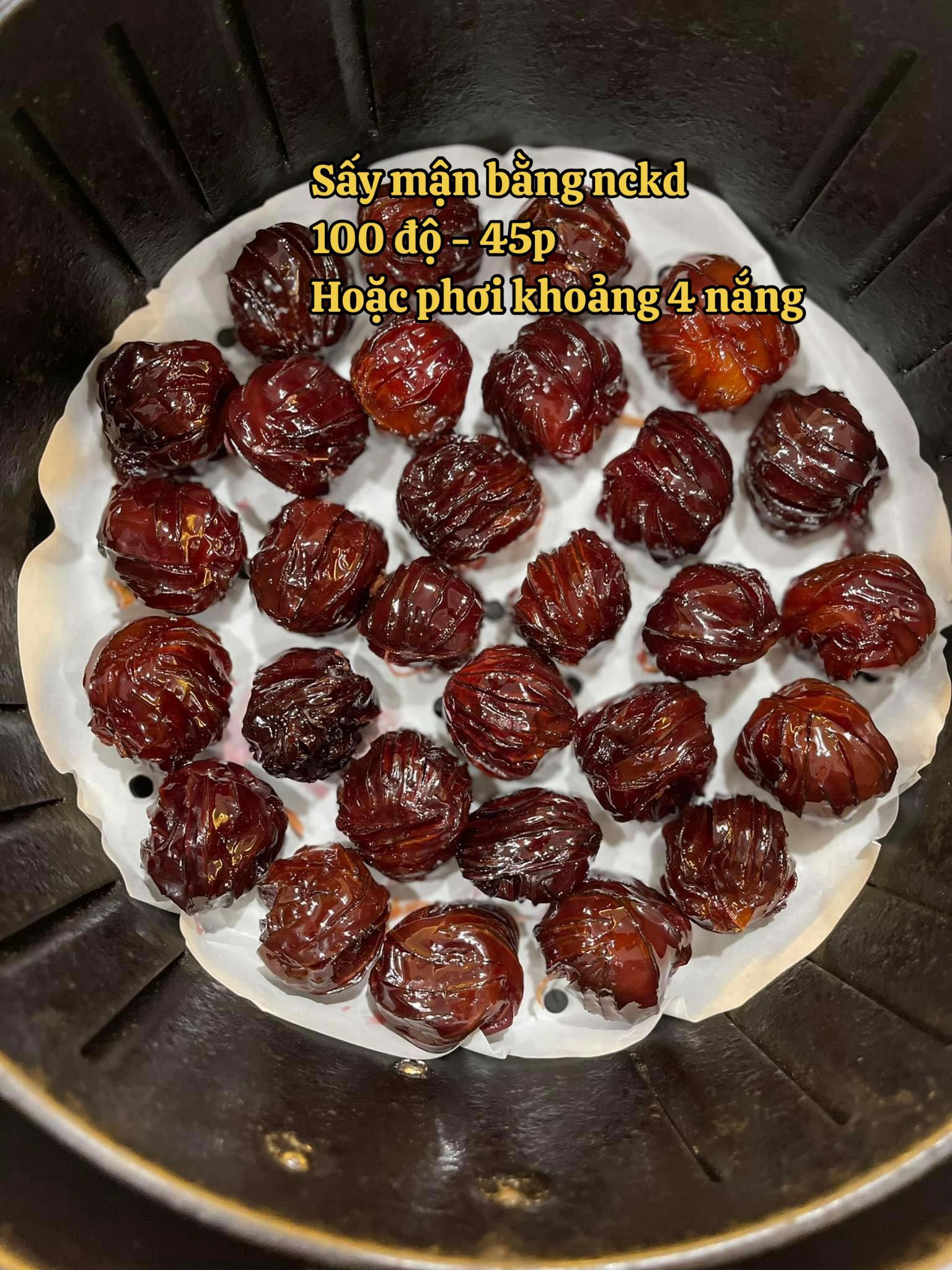 Hướng dẫn cách làm ô mai mận mặn xào gừng ngon tuyệt, công thức chi tiết từ khâu sơ chế đến khi hoàn thành món ăn vặt hấp dẫn