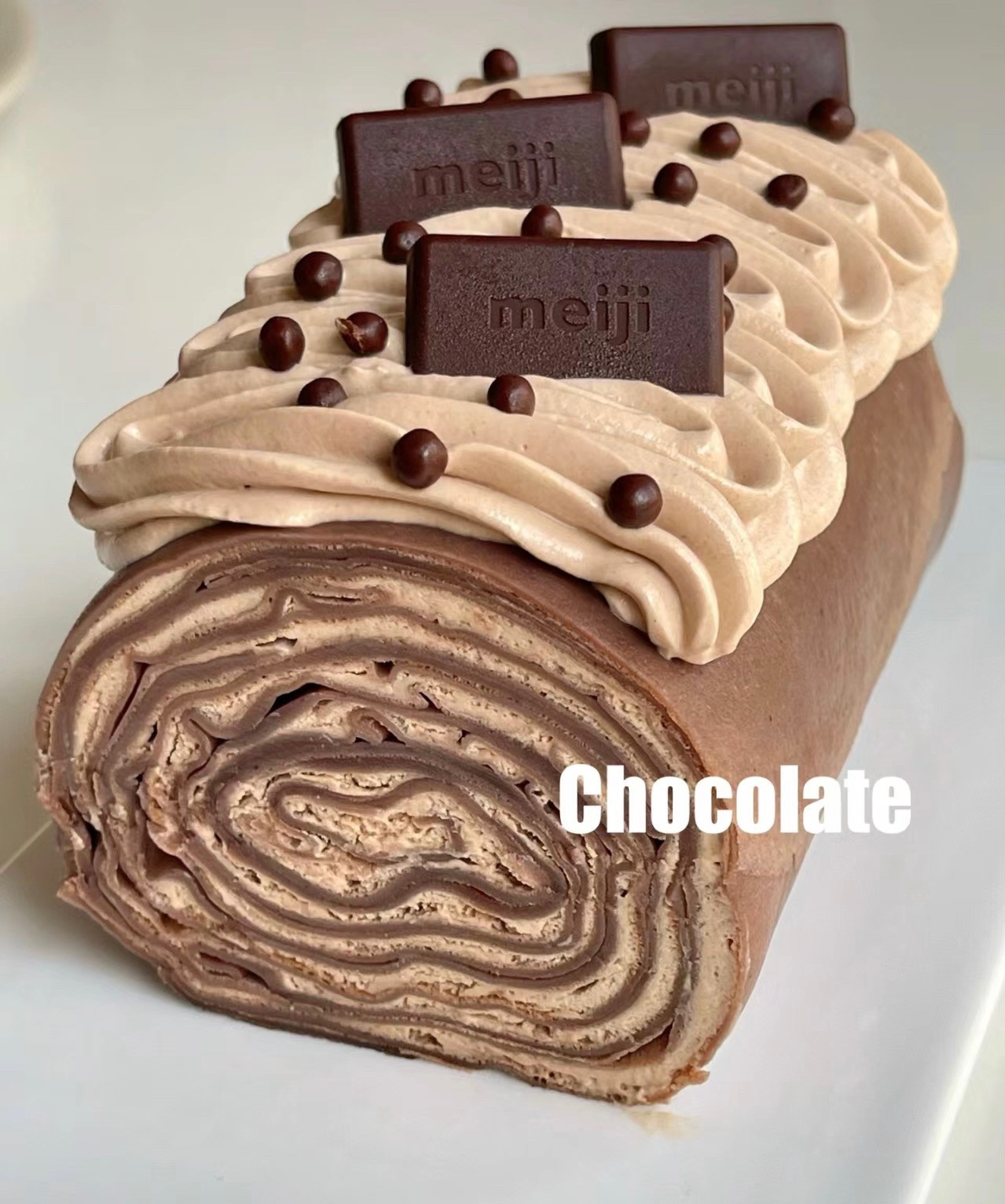 Hướng dẫn làm bánh cuộn socola Meiji không lò nướng với kem sandwich béo ngậy