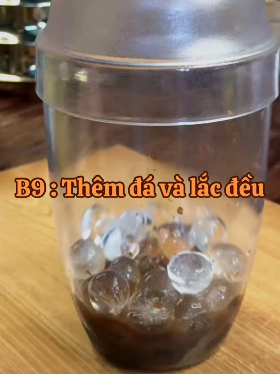 Hướng dẫn làm Cà Phê Oreo: Cách pha chế món nước ngọt ngon miệng với bánh oreo, sữa đặc và cà phê