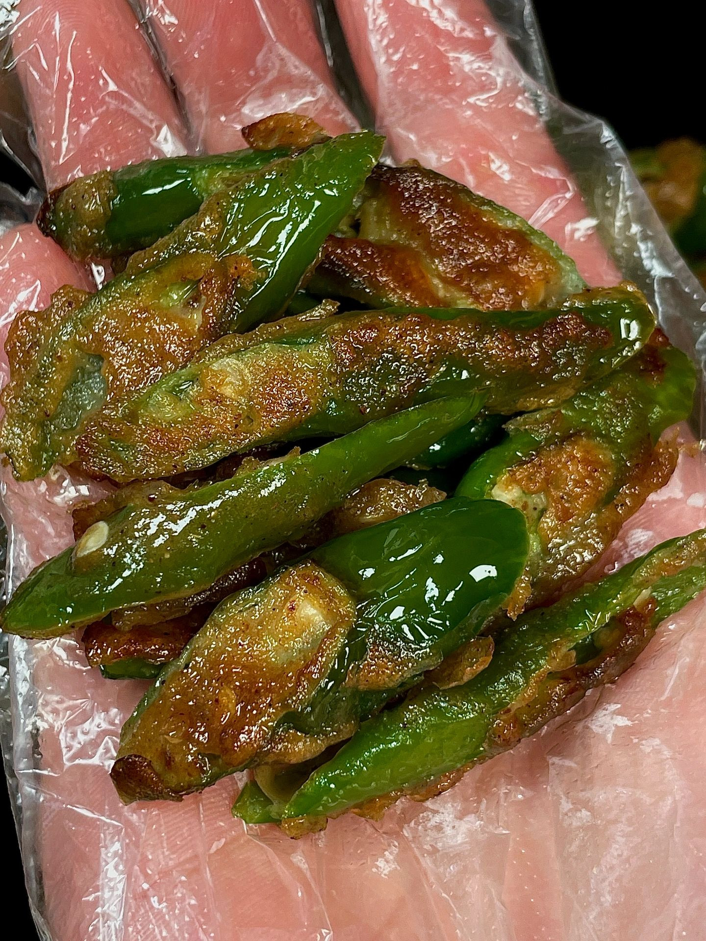 Hướng dẫn làm ớt chuông chiên trứng giòn rụm, ăn kèm cơm trắng