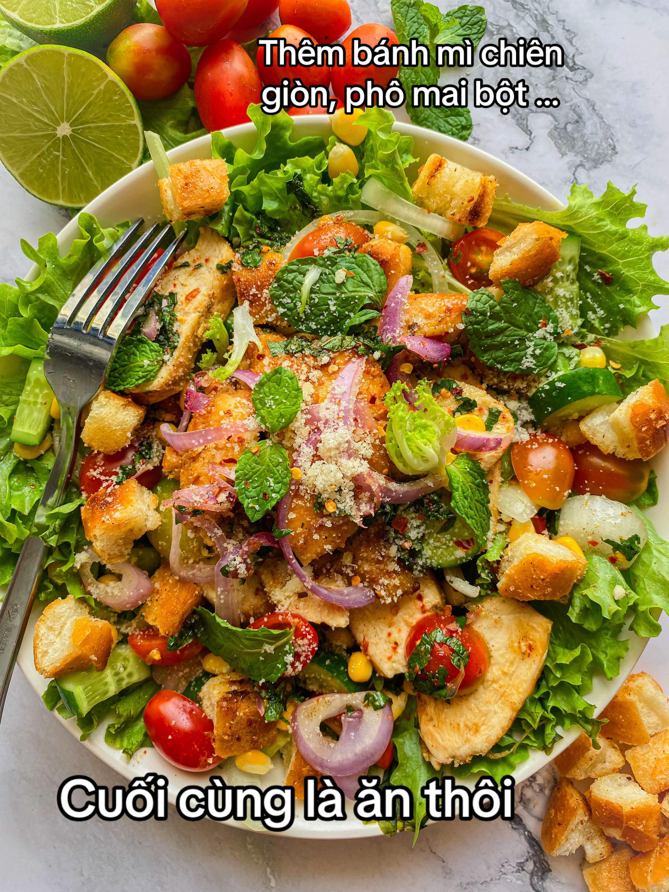 Hướng dẫn làm Salad ức gà healthy cực ngon, dễ làm với nguyên liệu đơn giản và sốt trộn đậm đà