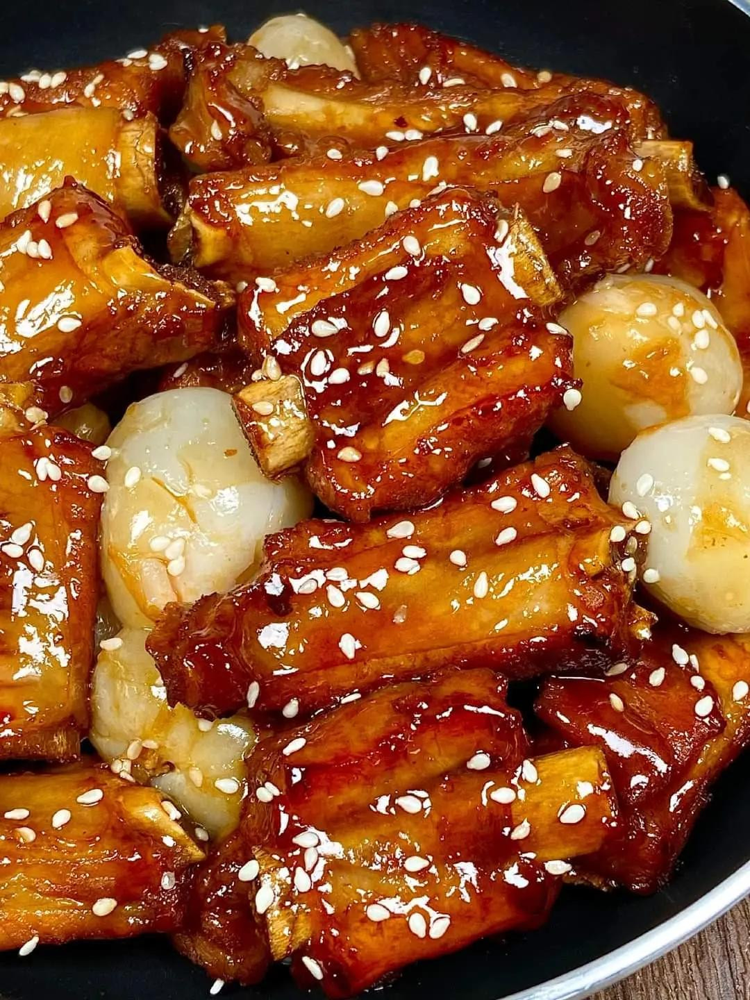 Hướng dẫn làm sườn non rim vải thiều ngọt ngào, mềm ngon