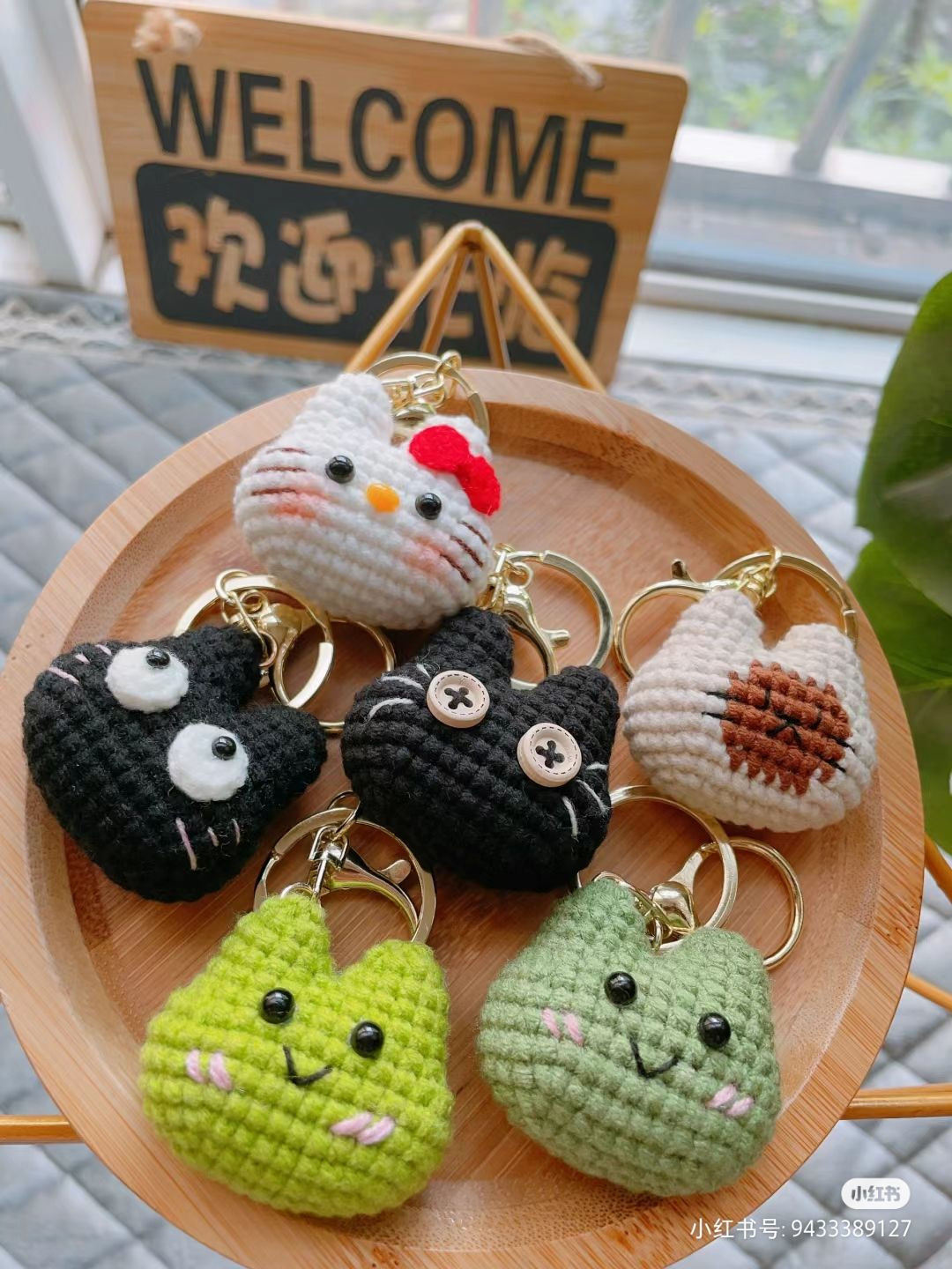 Hướng dẫn móc áo yếm trắng và túi tote kèm búp bê thỏ