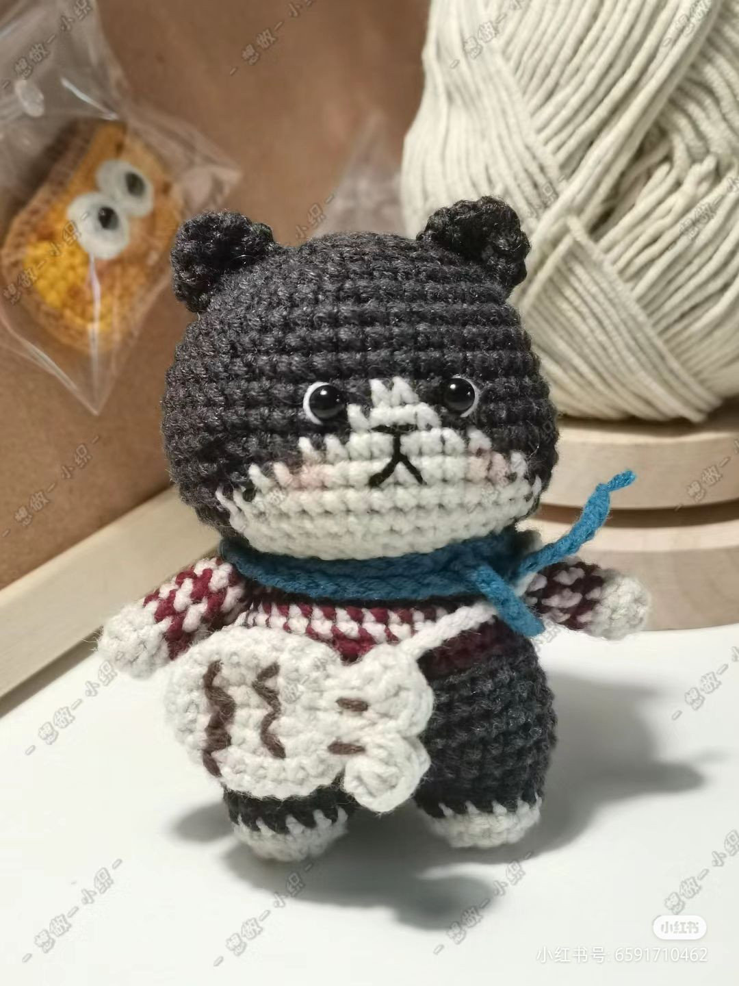 Hướng dẫn móc áo yếm trắng và túi tote kèm búp bê thỏ