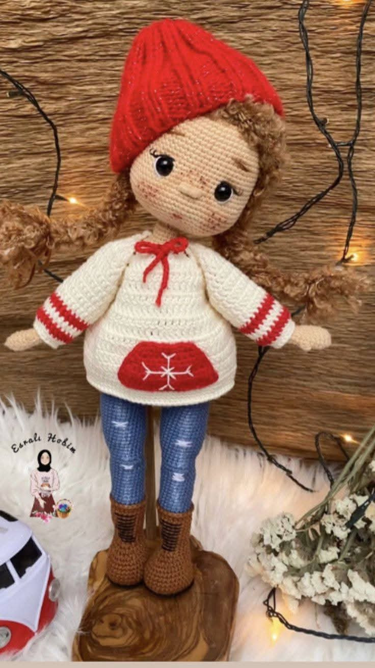 Hướng dẫn móc búp bê Ayşegül mặc áo len đỏ trắng