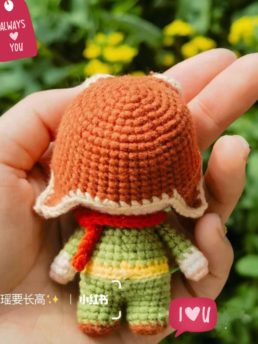 Hướng dẫn móc búp bê chú bé tóc vàng mũ len