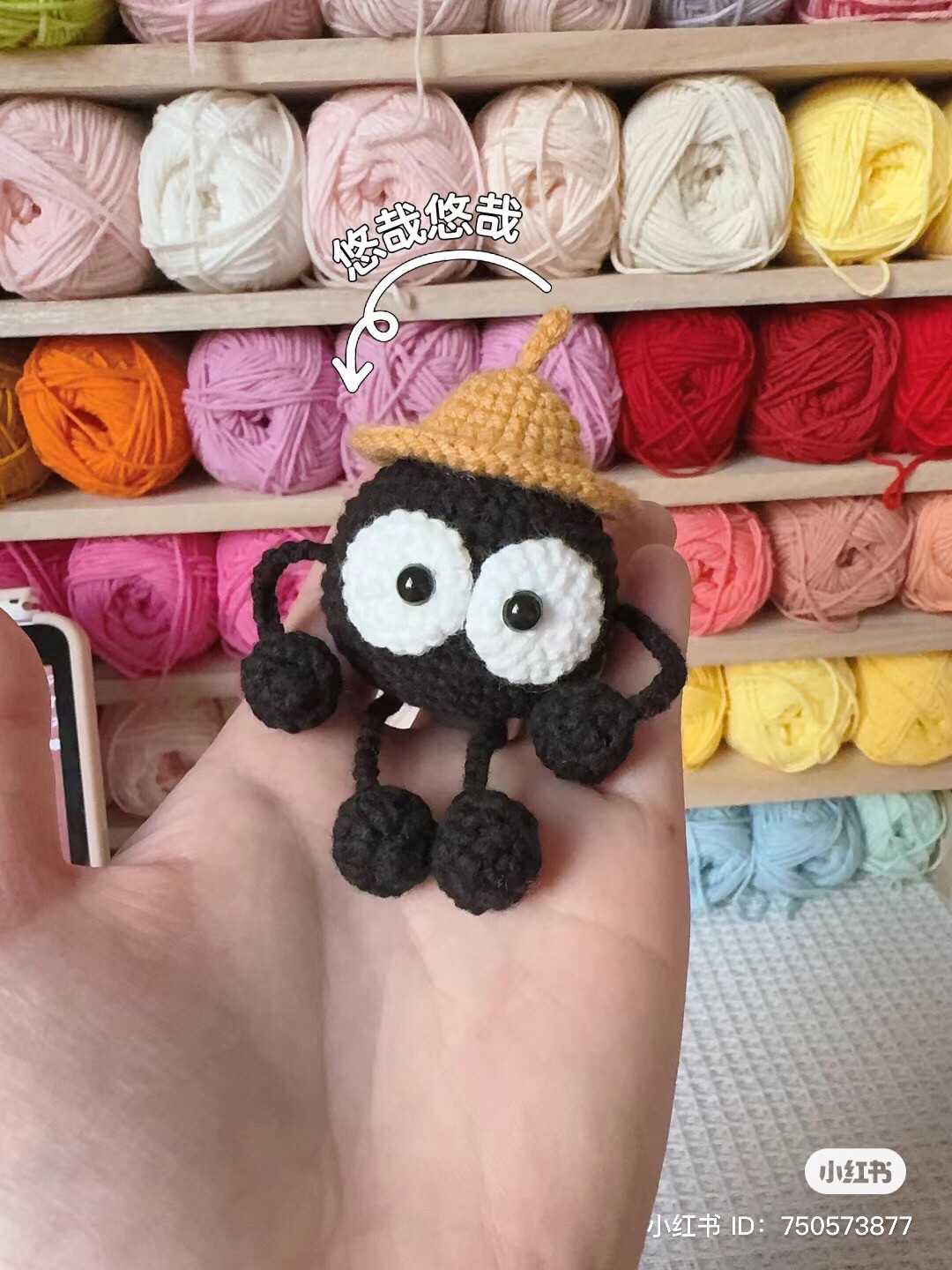 Hướng dẫn móc búp bê Hòn than đen mắt to đội mũ