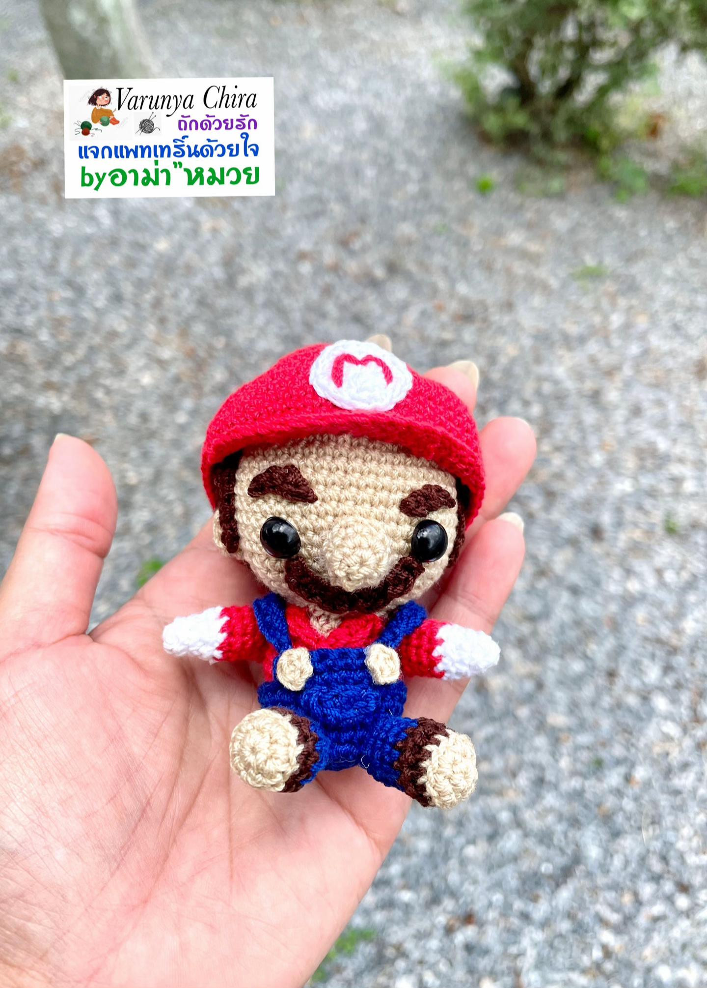 Hướng dẫn móc búp bê Mario màu đỏ xanh