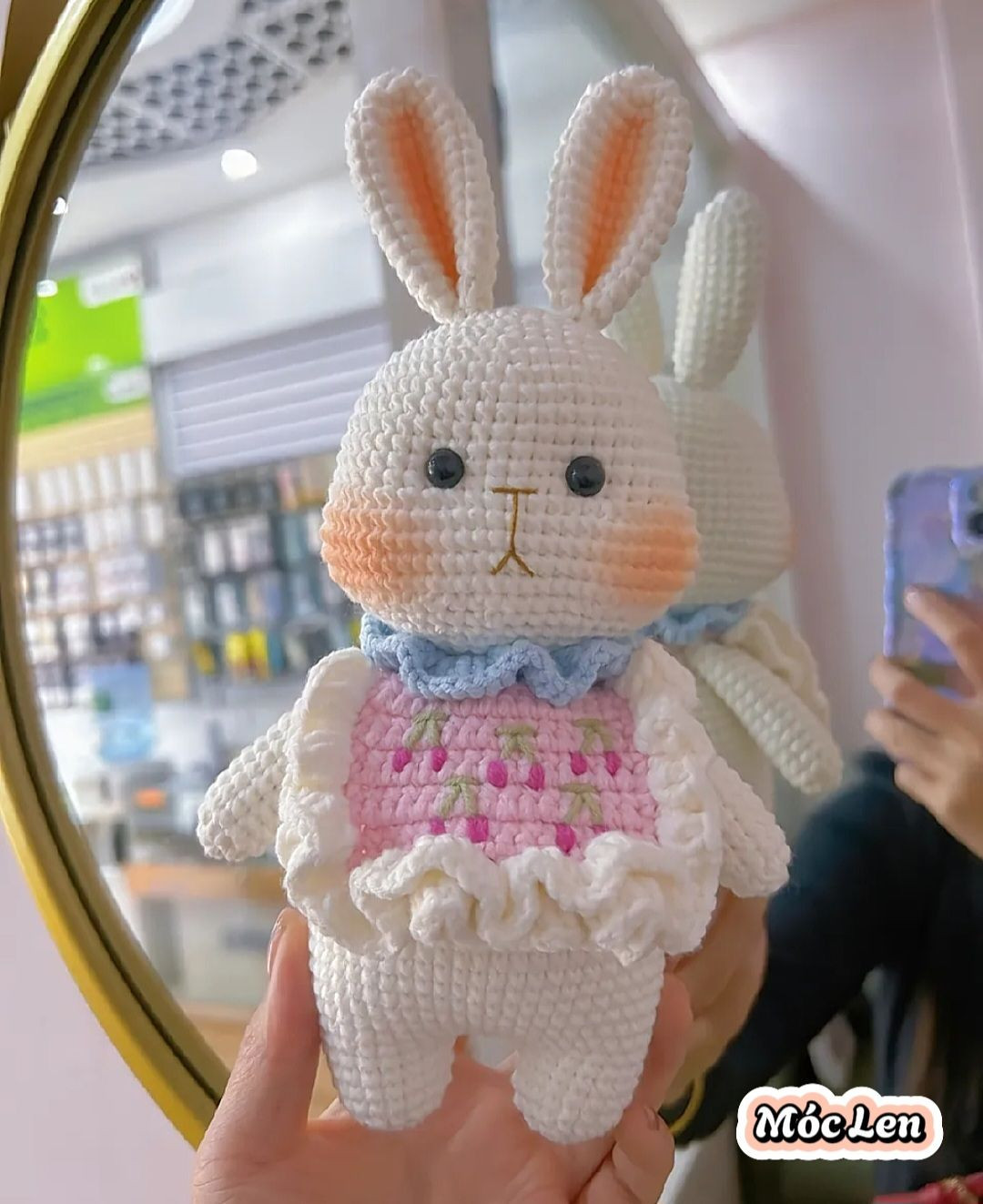 Hướng dẫn móc búp bê thỏ béo mặc váy dâu tây