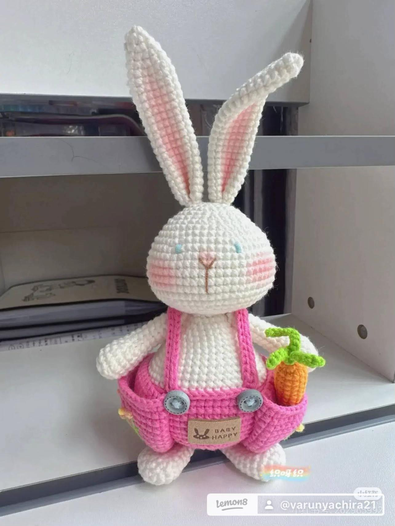 Hướng dẫn móc búp bê thỏ mặc quần yếm màu hồng