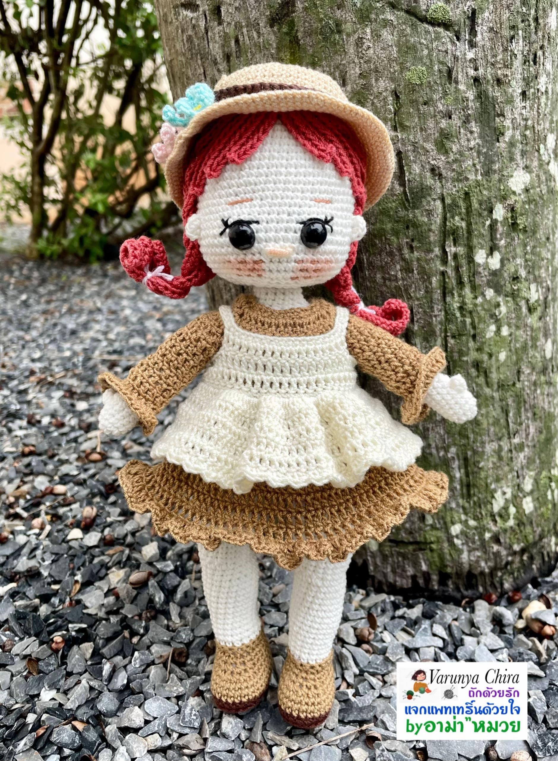 Hướng dẫn móc búp bê tóc đỏ mặc váy nâu trắng