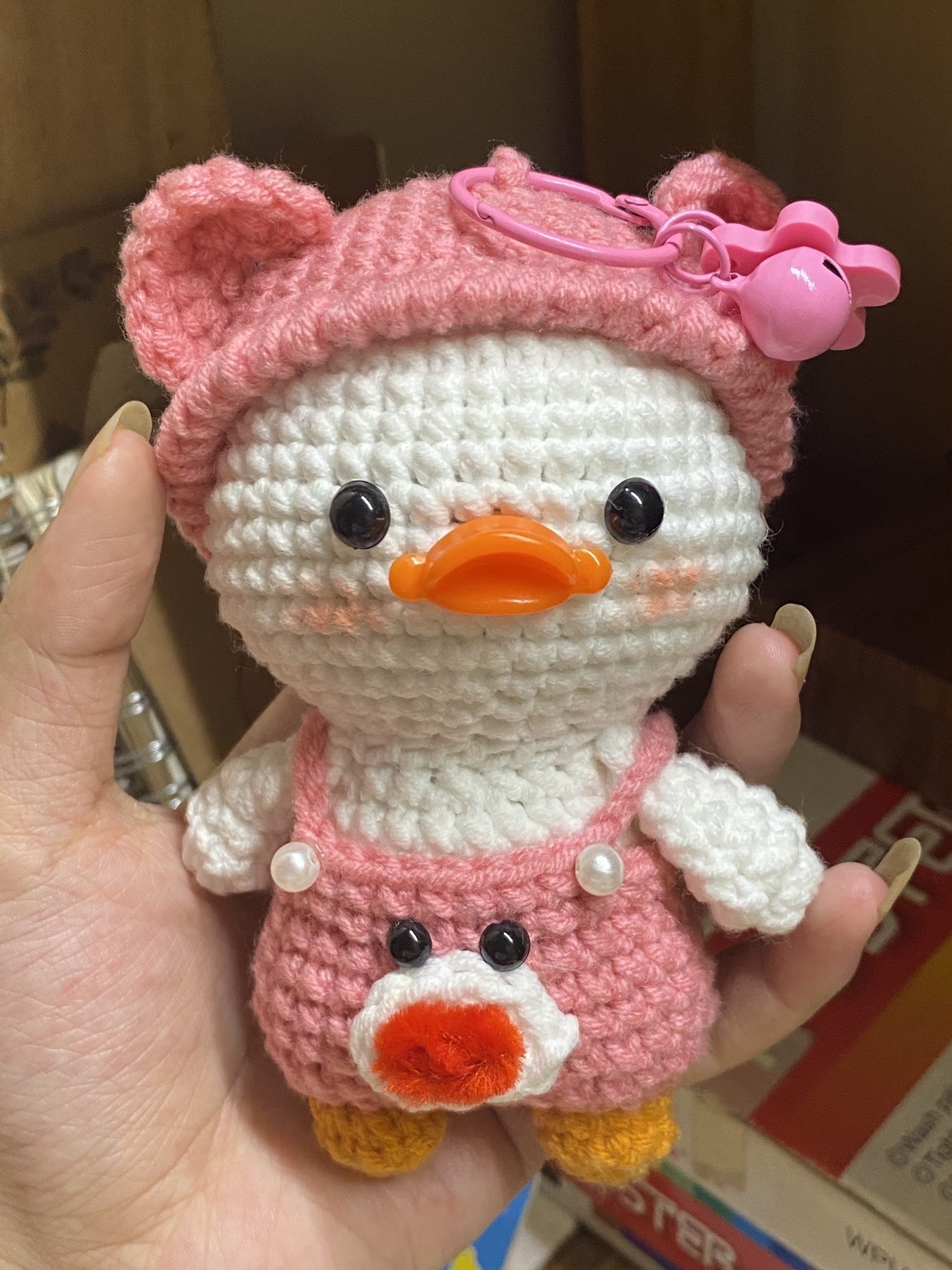 Hướng dẫn móc búp bê vịt mặc quần yếm gấu dễ thương