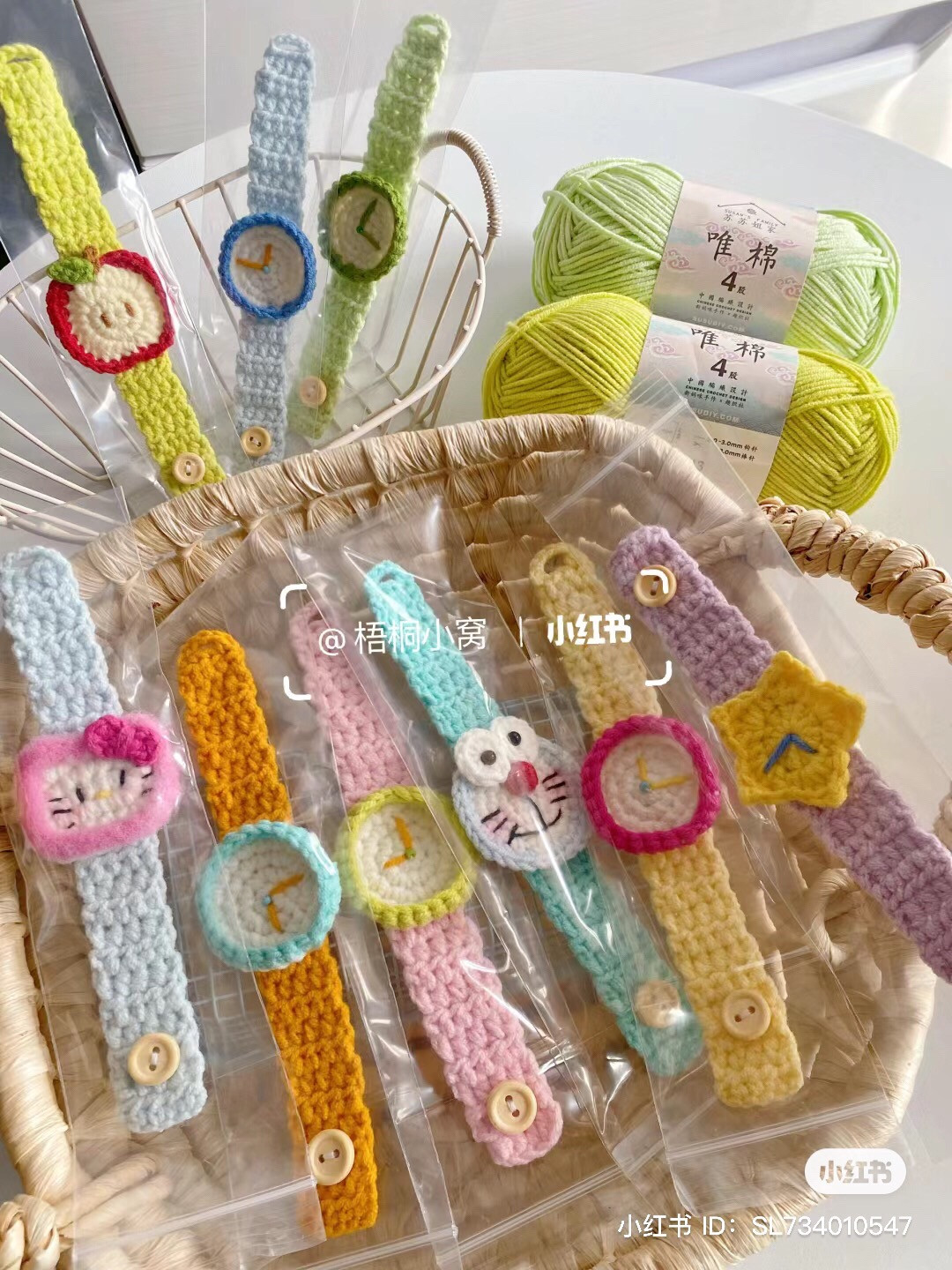 Hướng dẫn móc dây đeo đồng hồ hình Doraemon, Hello Kitty và quả táo