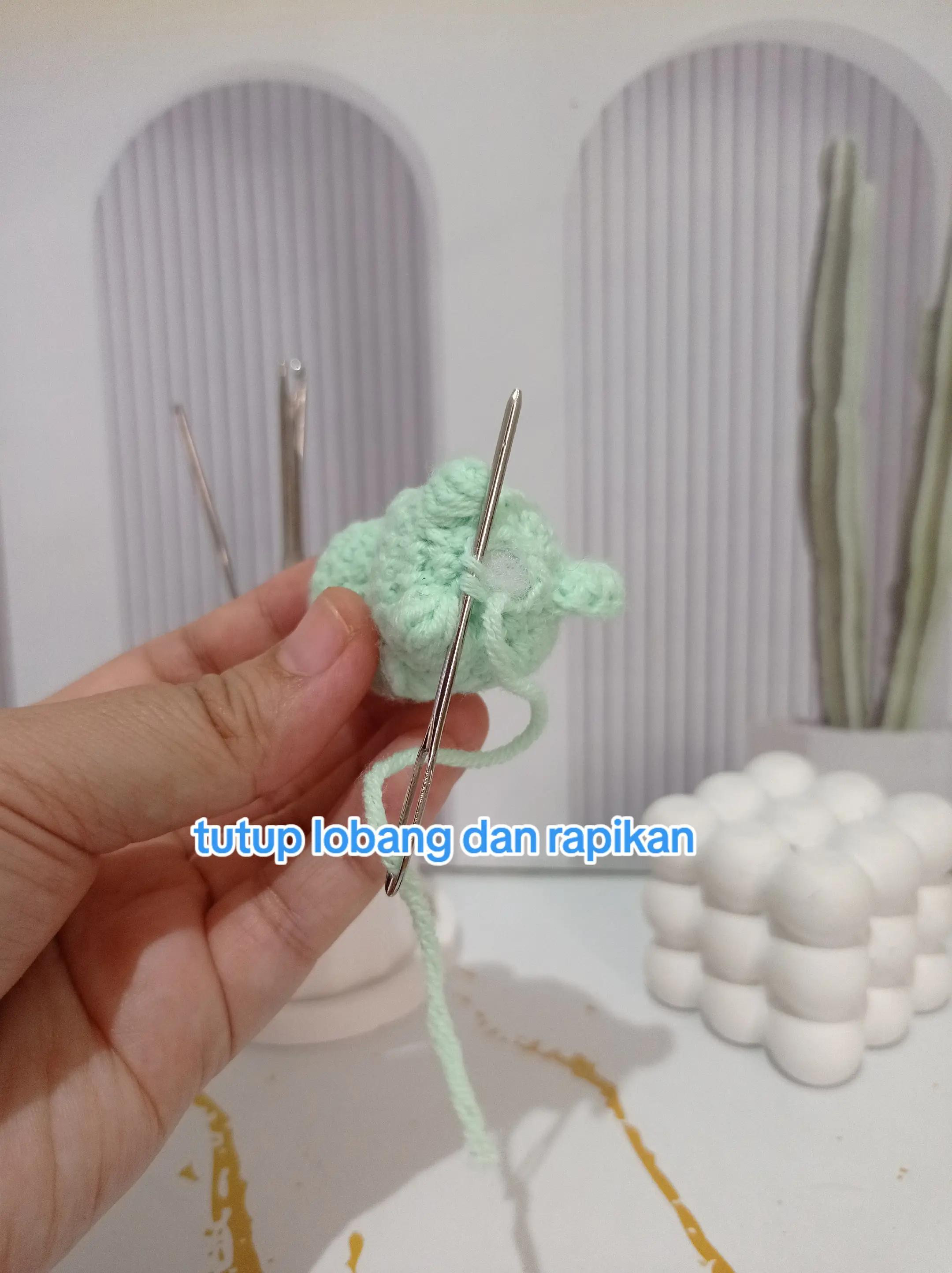 Hướng dẫn móc Dino mini xanh dễ thương