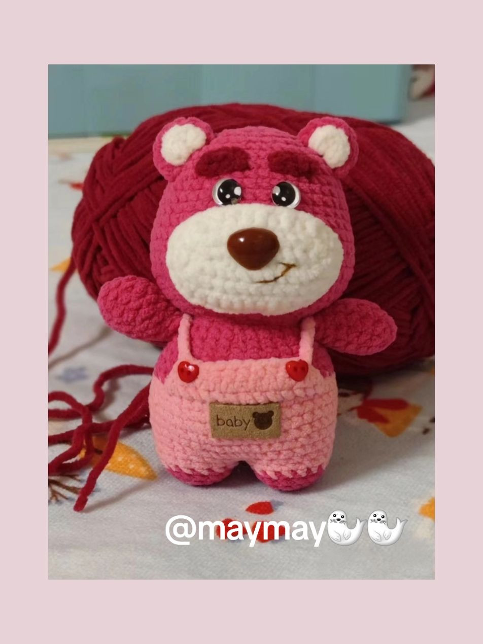 Hướng dẫn móc gấu bông màu hồng mặc quần yếm