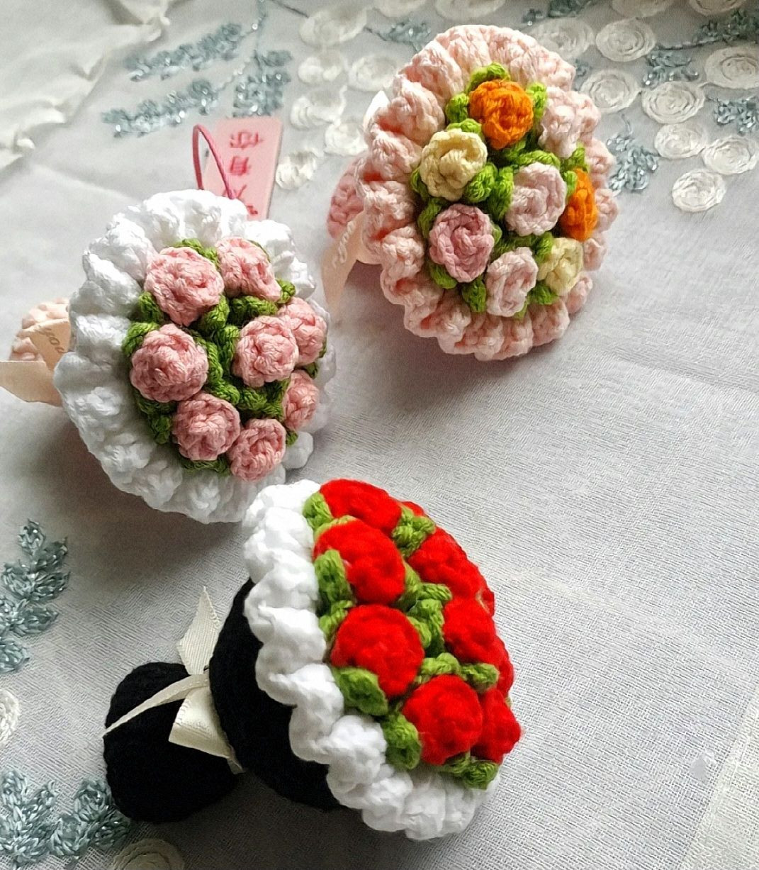 Hướng dẫn móc giỏ hoa hồng mini nhiều màu sắc