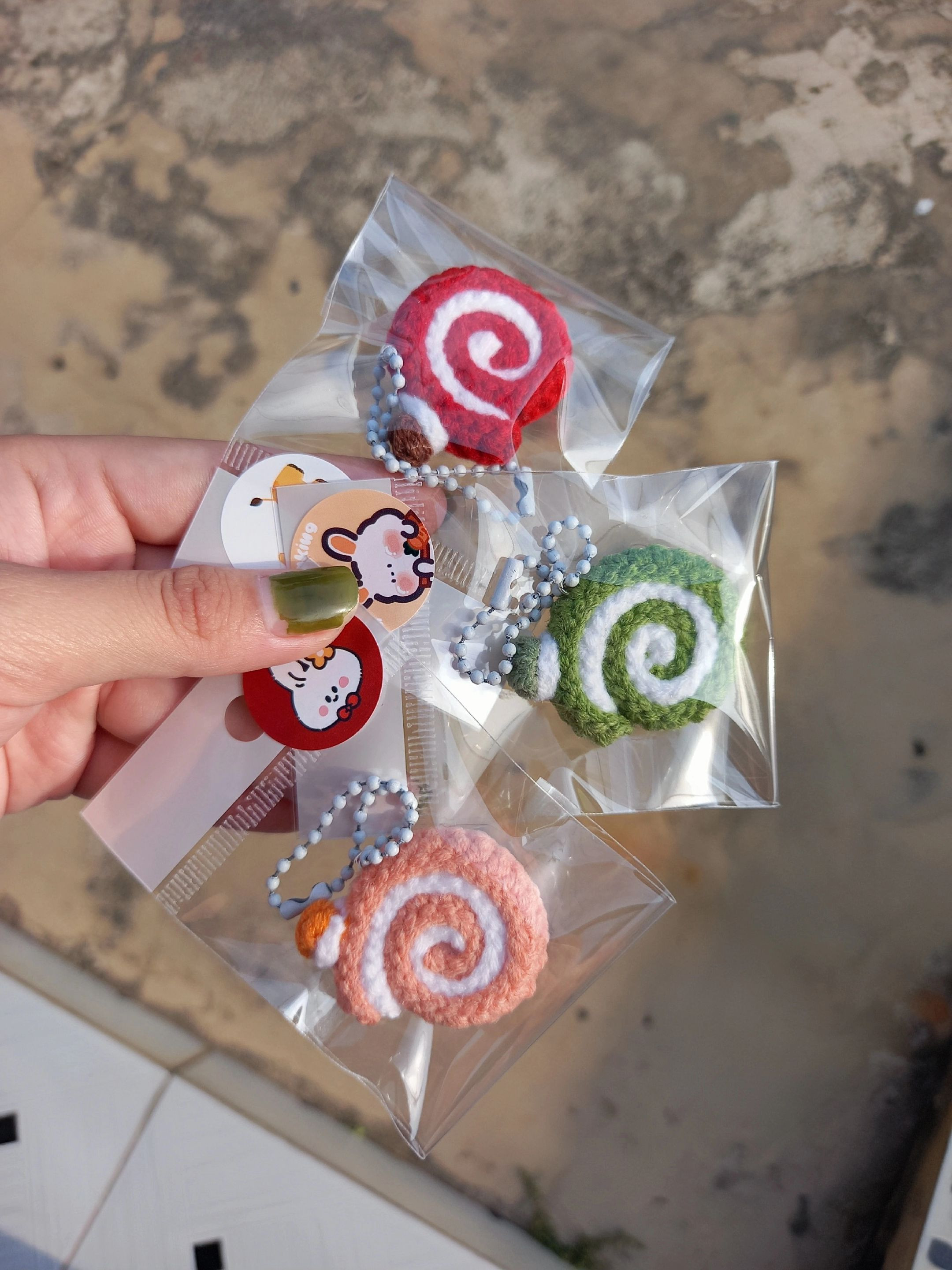 Hướng dẫn móc len Bánh Kem Cuộn (Swiss Roll) nhiều màu sắc