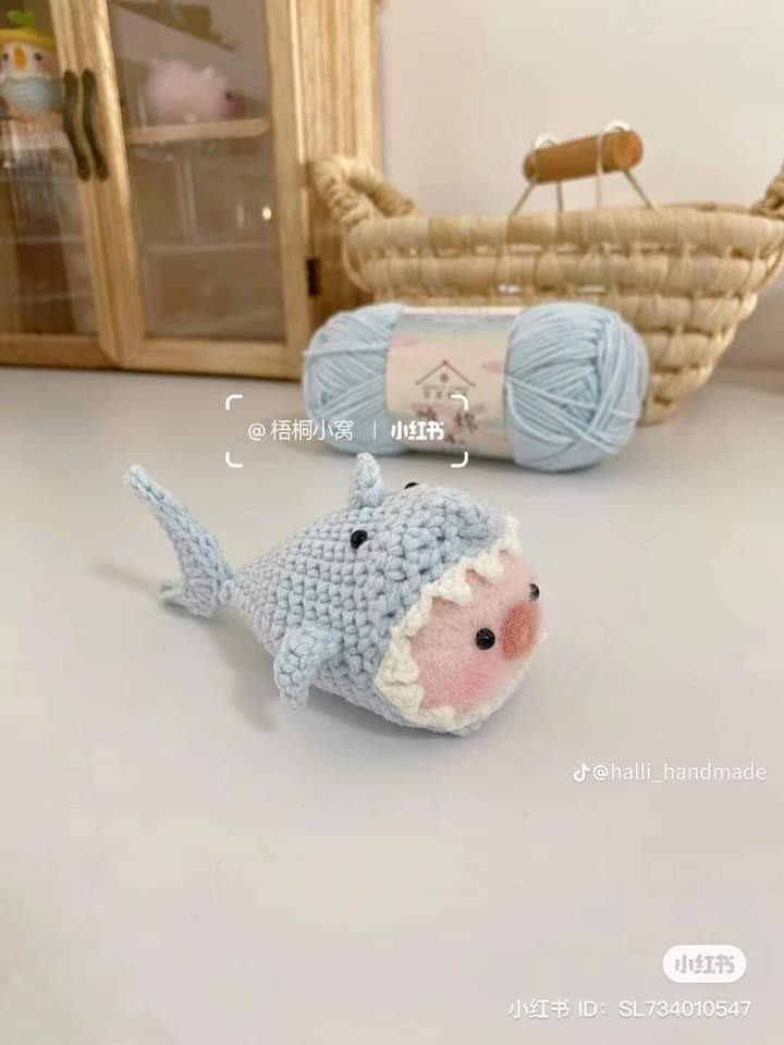 Hướng dẫn móc len búp bê heo sữa và kem hình lợn siêu dễ thương