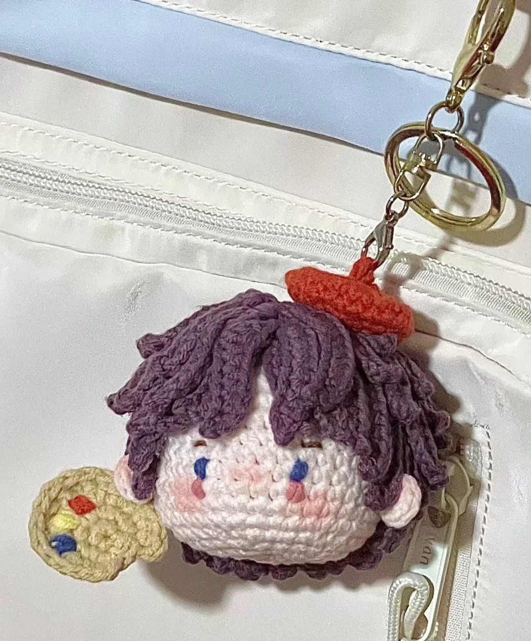 Hướng dẫn móc len búp bê họa sĩ tóc tím