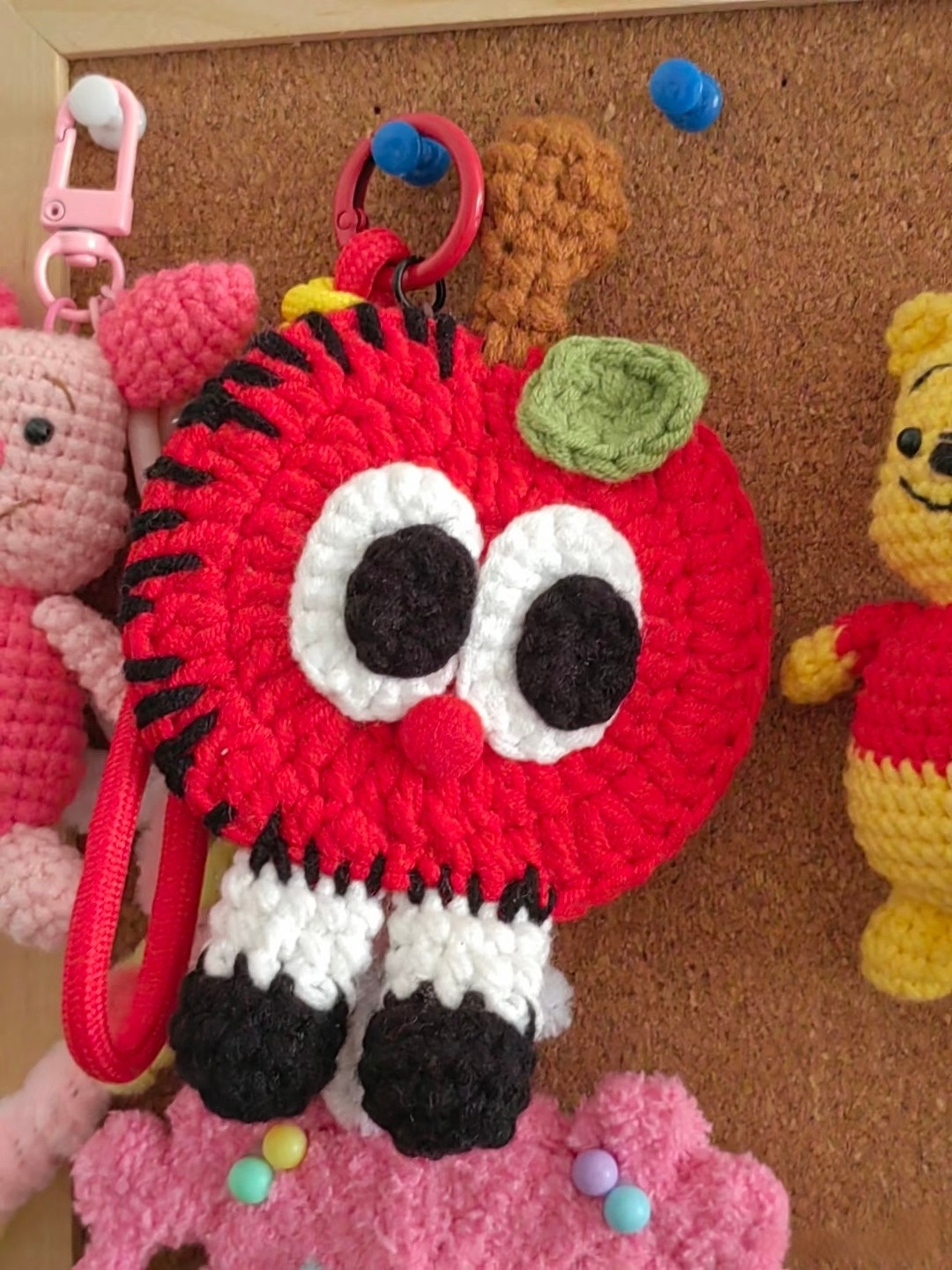 Hướng dẫn móc len búp bê Quả táo nhỏ dễ thương nhiều màu sắc