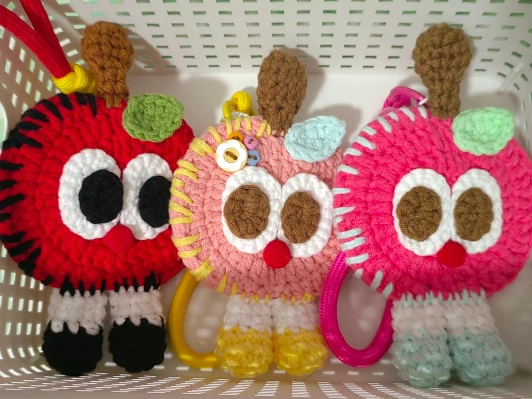 Hướng dẫn móc len búp bê Quả táo nhỏ dễ thương nhiều màu sắc