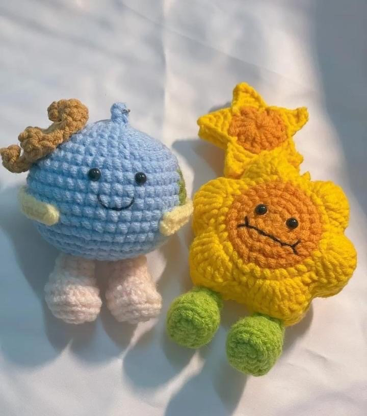 Hướng dẫn móc len búp bê Sao Thổ và Mặt trời