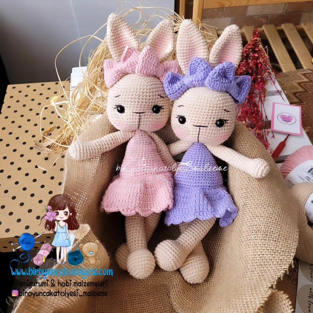 Hướng dẫn móc len búp bê thỏ mặc váy Elbiseli Tavşan cao 30cm, bao gồm danh sách nguyên liệu và bảng chart chi tiết từng phần