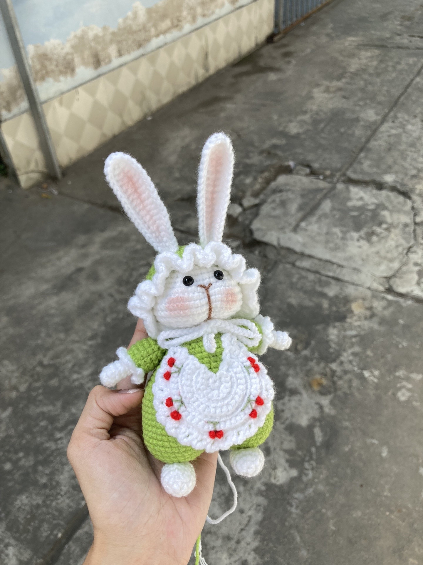 Hướng dẫn móc len búp bê thỏ Noel cosplay