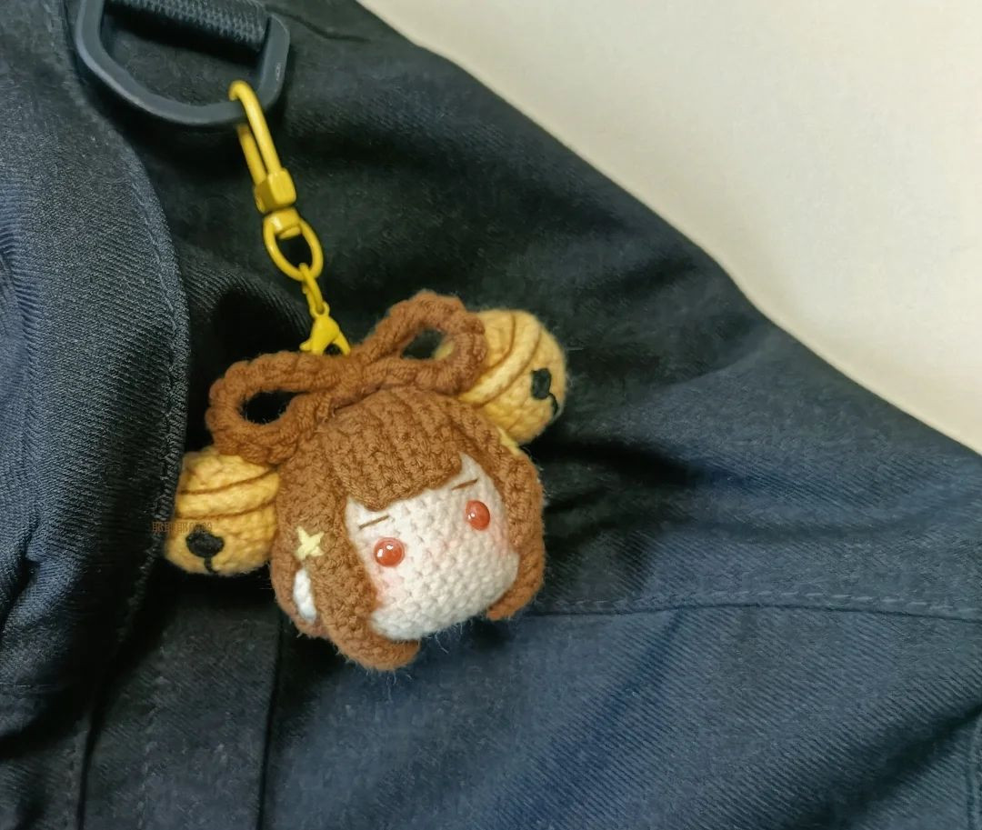 Hướng dẫn móc len búp bê tóc nâu mắt đỏ