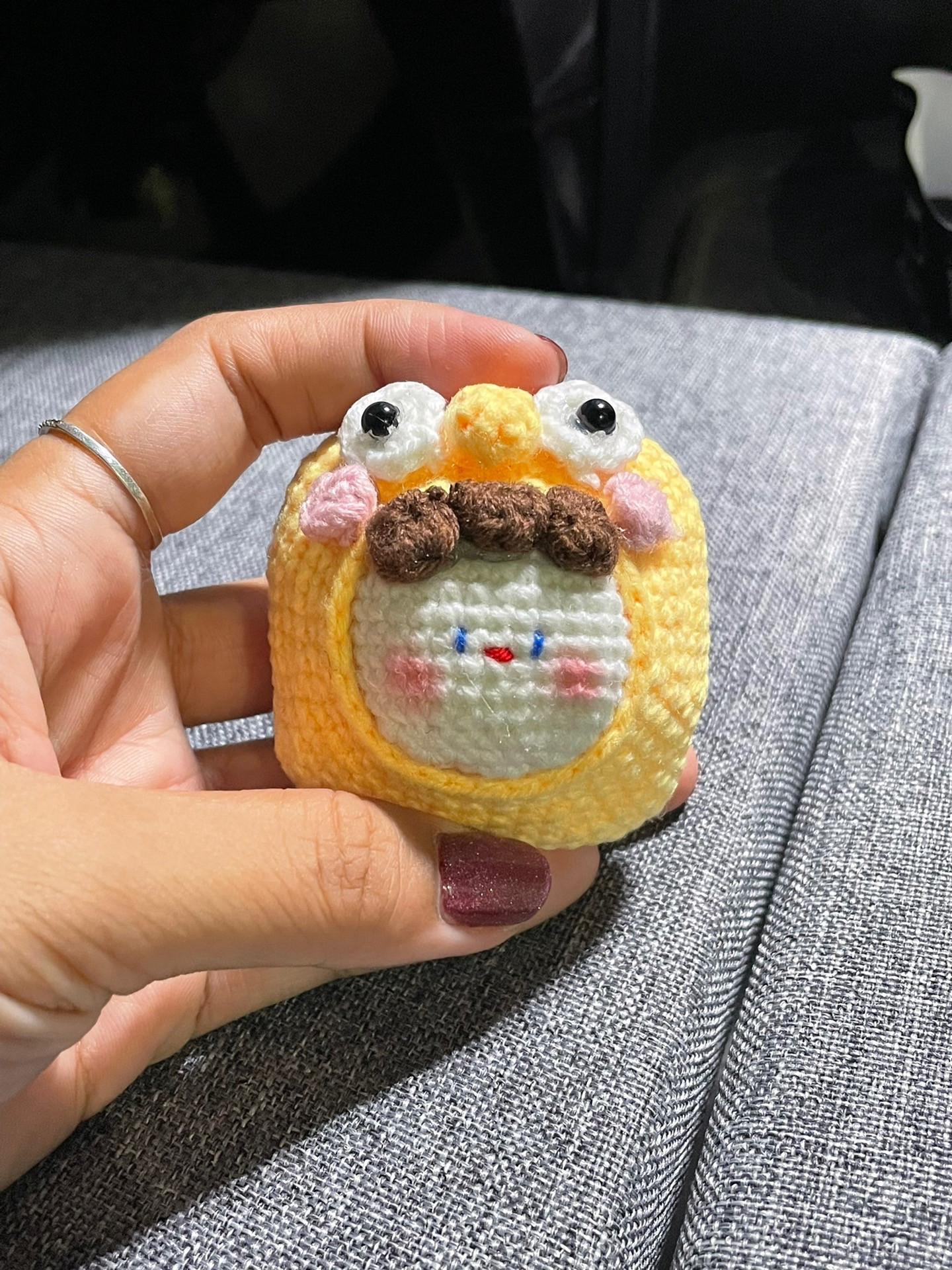 Hướng dẫn móc len búp bê vàng dễ thương, chart chi tiết từng hàng