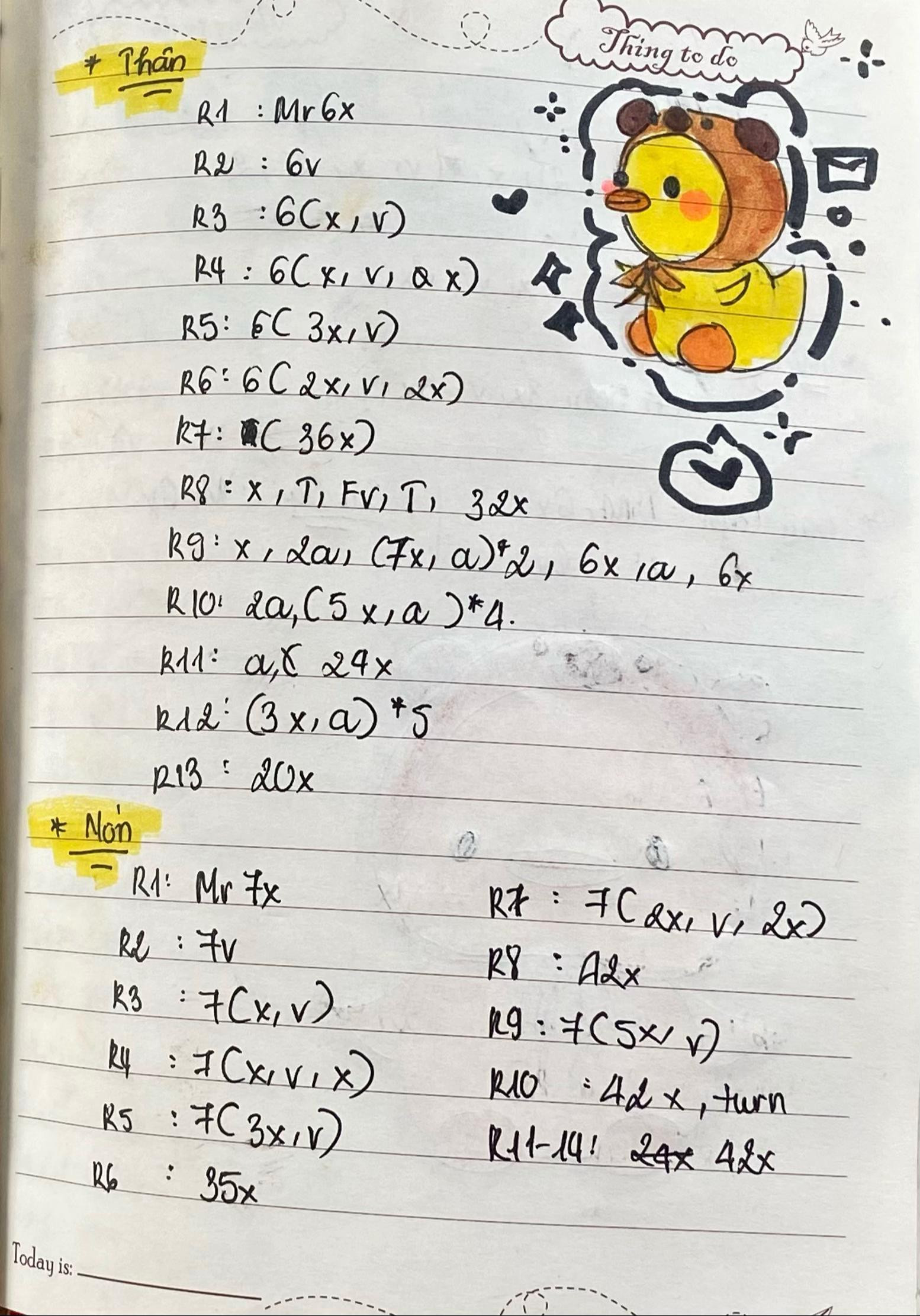 Hướng dẫn móc len búp bê vịt con mặc đồ gấu Capi dễ thương, chart viết tay chi tiết từng phần