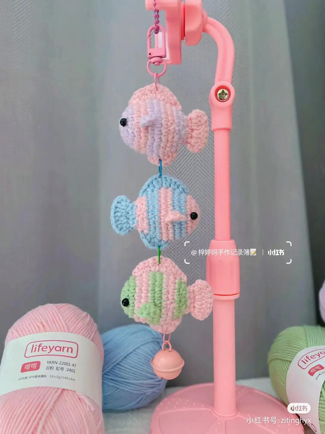 Hướng dẫn móc len cá màu pastel