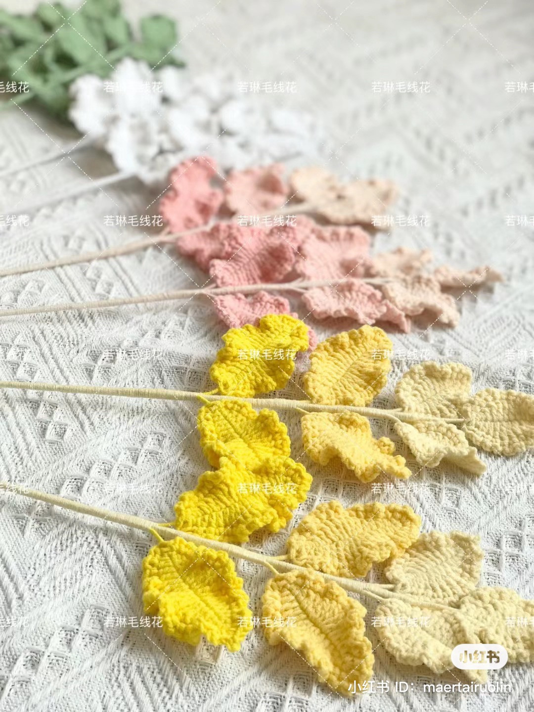 Hướng dẫn móc len cành lá hoa hồng màu sắc