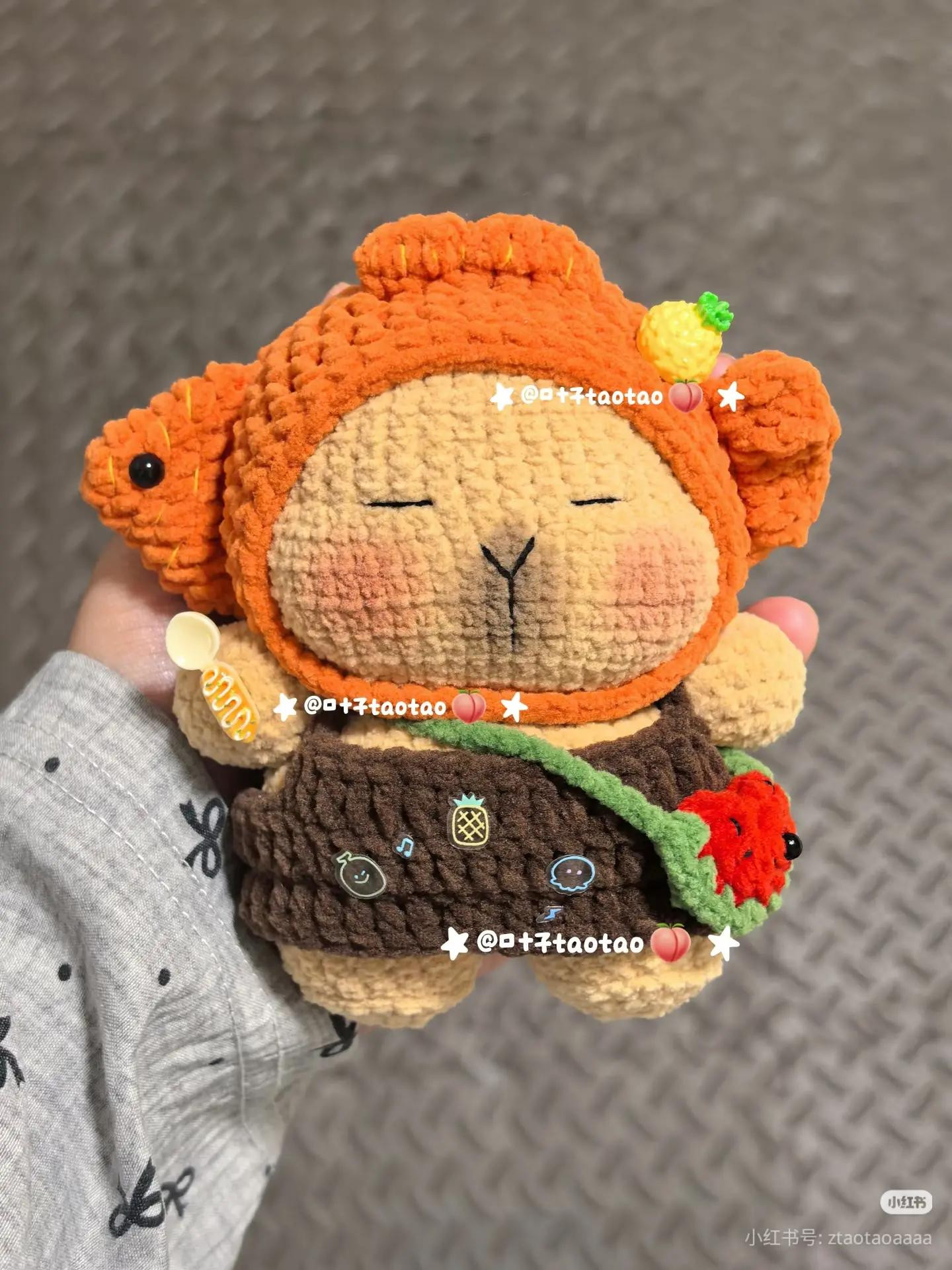 Hướng dẫn móc len Capybara cá vàng dễ thương