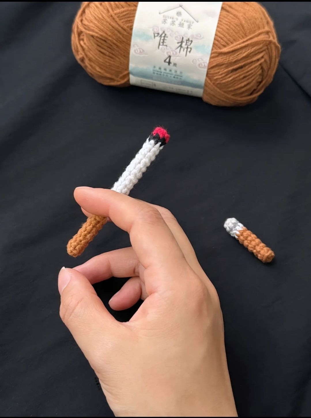 Hướng dẫn móc len chìa khóa hình điếu thuốc