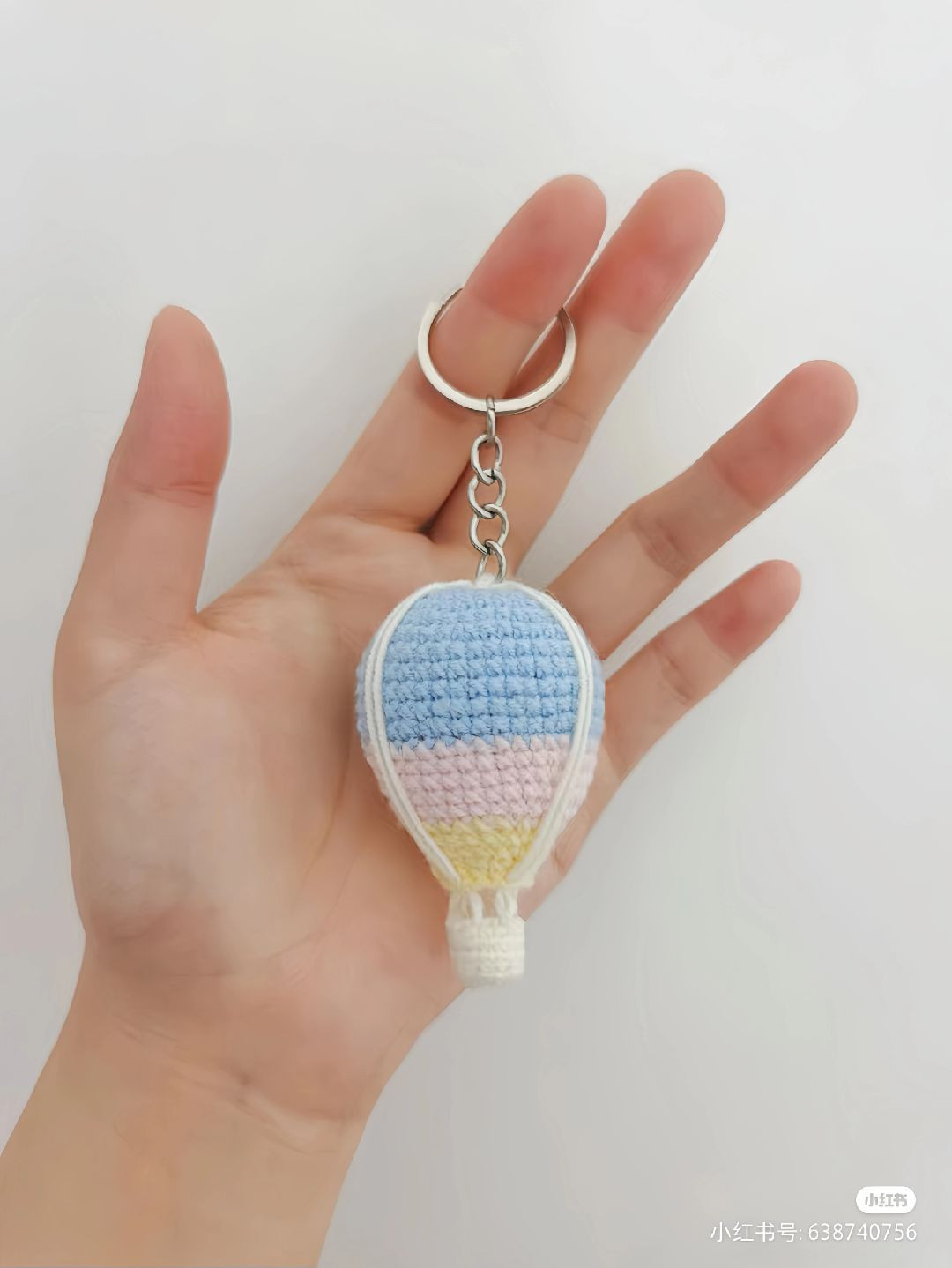 Hướng dẫn móc len chìa khóa hình khinh khí cầu pastel