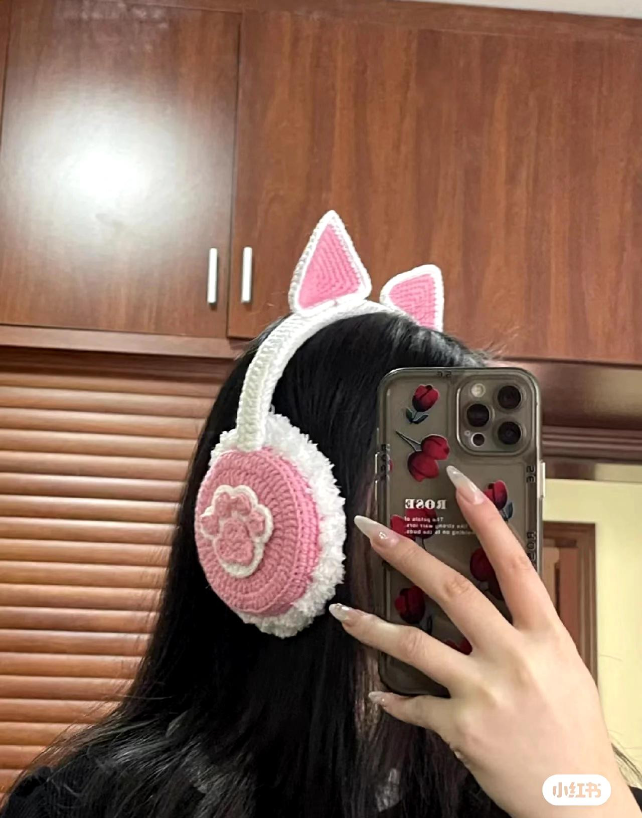 Hướng dẫn móc len chụp tai mèo hồng trắng dễ thương