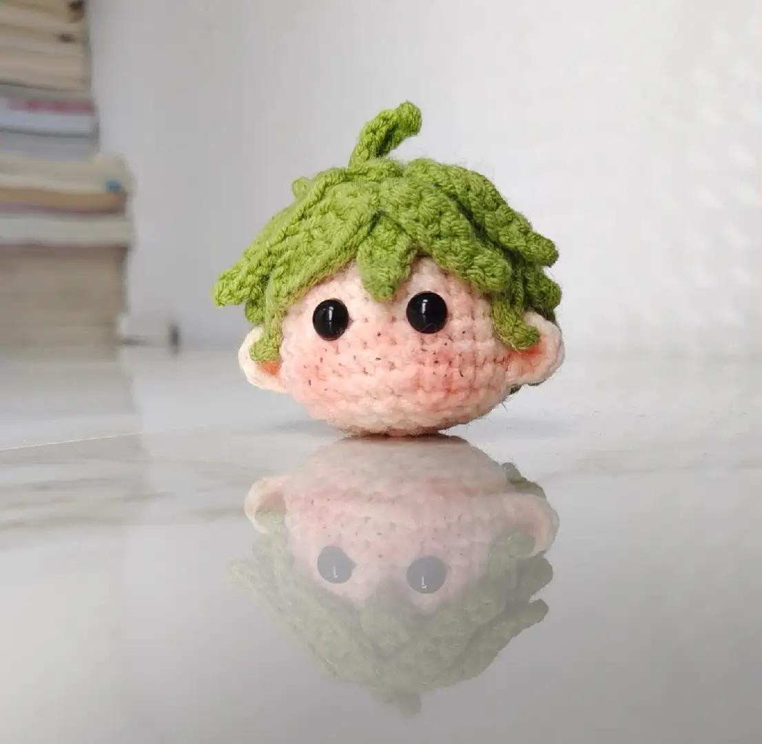 Hướng dẫn móc len đầu nhân vật tóc xanh lá