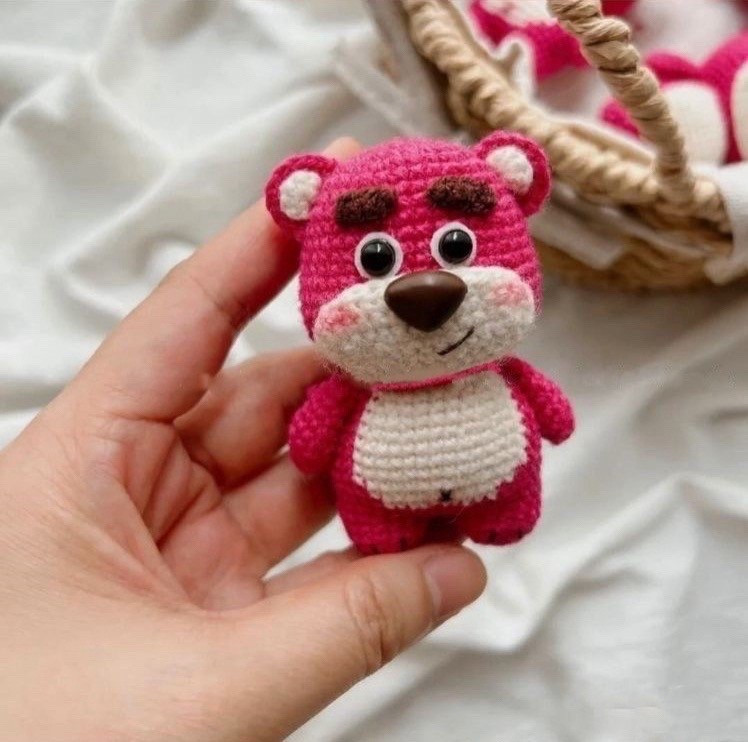 Hướng dẫn móc len Gấu dâu Loto màu hồng dễ thương