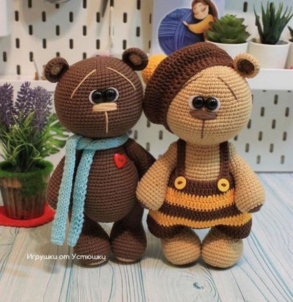 Hướng dẫn móc len gấu Medok (Medvezhonok) màu nâu và be, bao gồm danh sách nguyên liệu chi tiết và các bước thực hiện từng phần