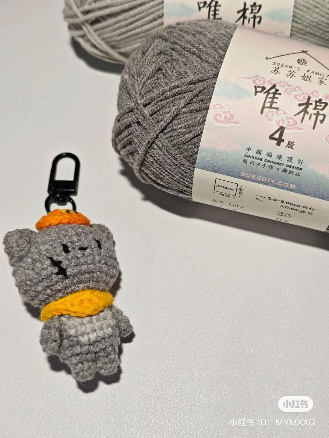 Hướng dẫn móc len gấu xám đeo túi bánh cam dễ thương