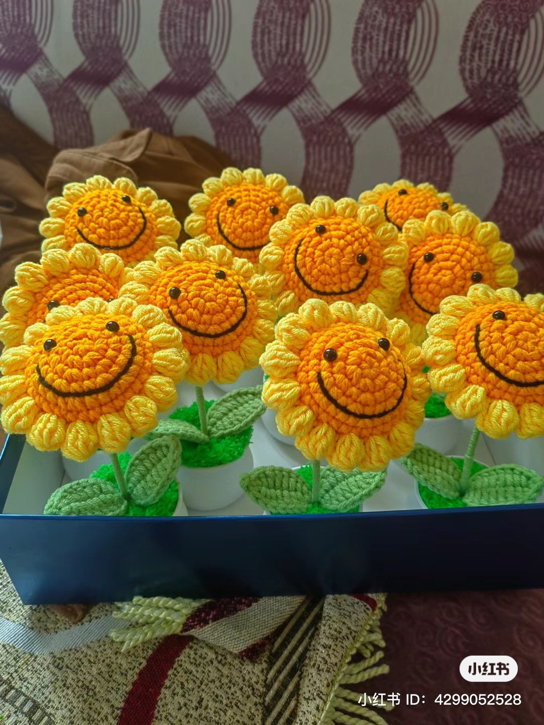 Hướng dẫn móc len hoa hướng dương mặt cười, chậu và đất chi tiết