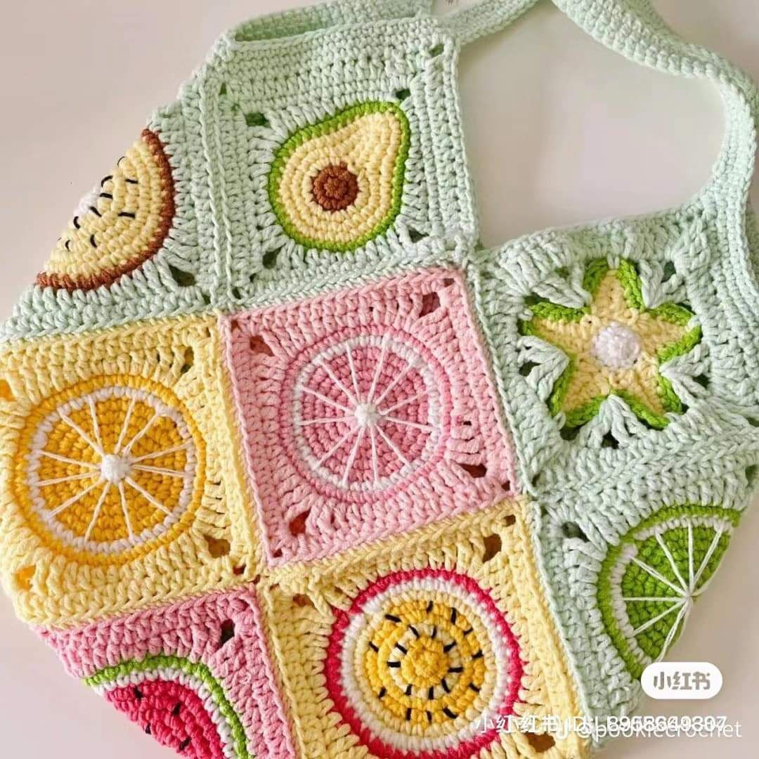 Hướng dẫn móc len hoa quả tươi mát: Túi và tấm trải ghế