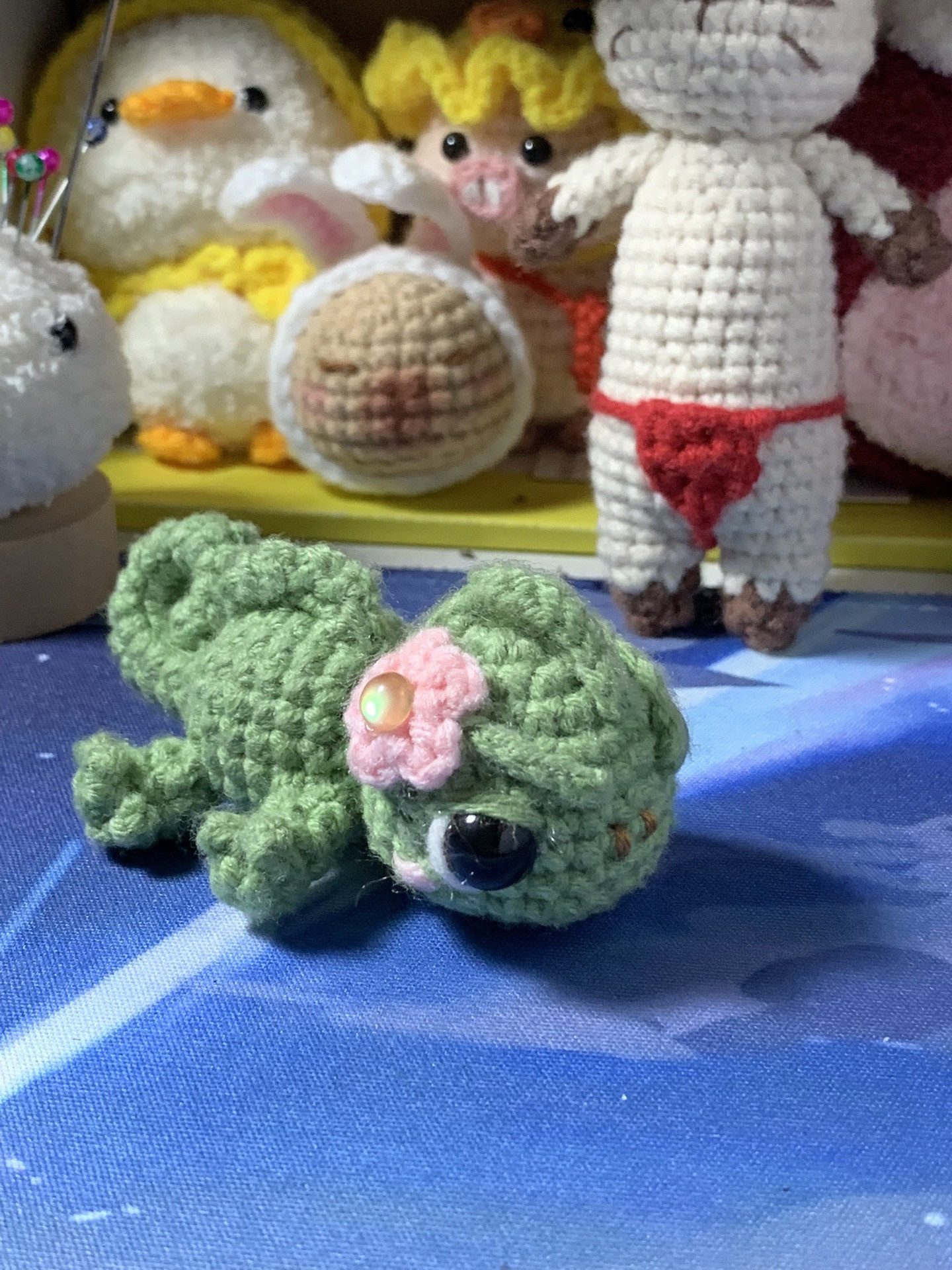 Hướng dẫn móc len Thằn lằn màu xanh lá cây dễ thương