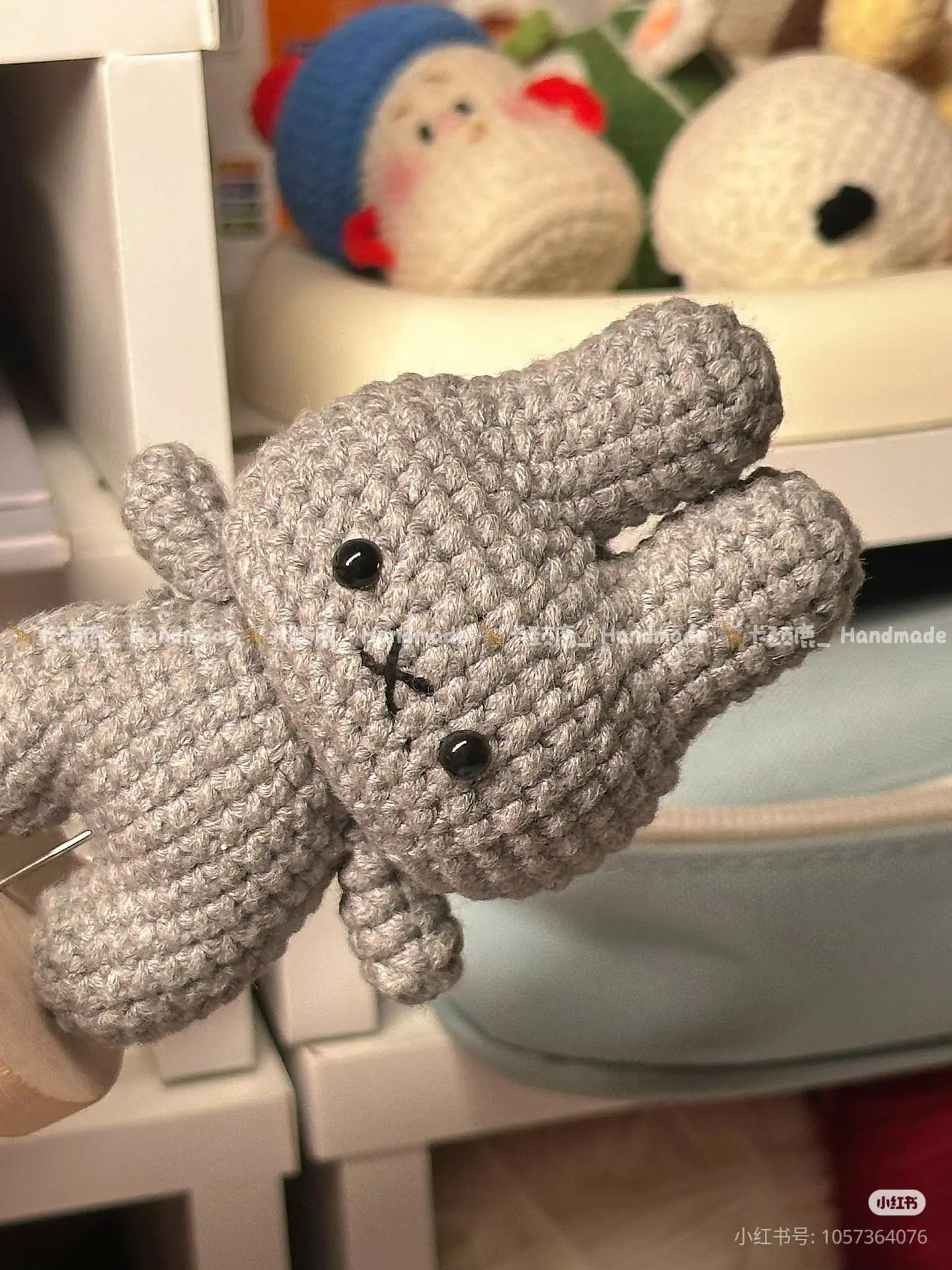 Hướng dẫn móc len Thỏ Miffy màu xám dễ thương