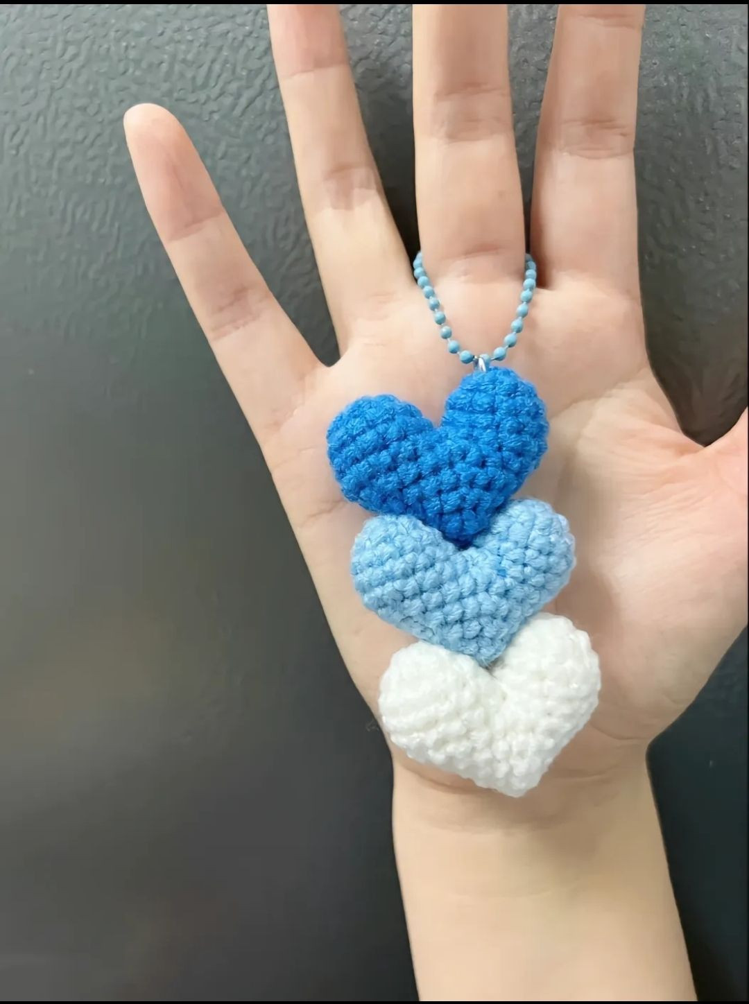 Hướng dẫn móc len trái tim nhiều màu sắc