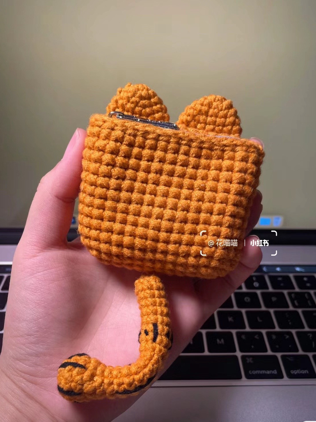 Hướng dẫn móc len ví Garfield màu cam dễ thương