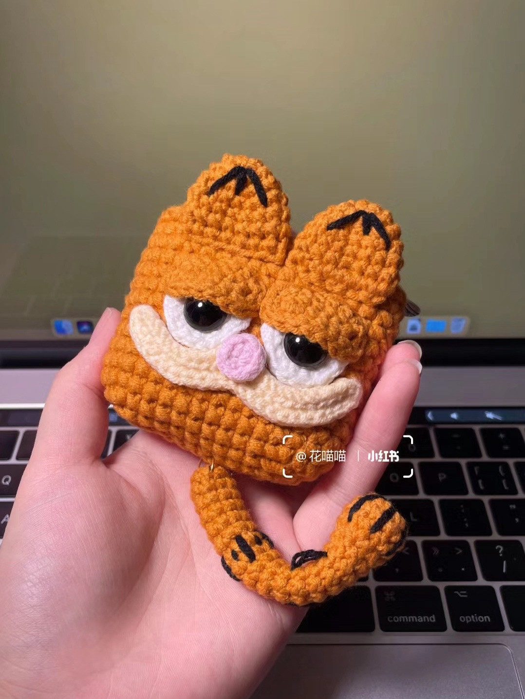 Hướng dẫn móc len ví Garfield màu cam dễ thương