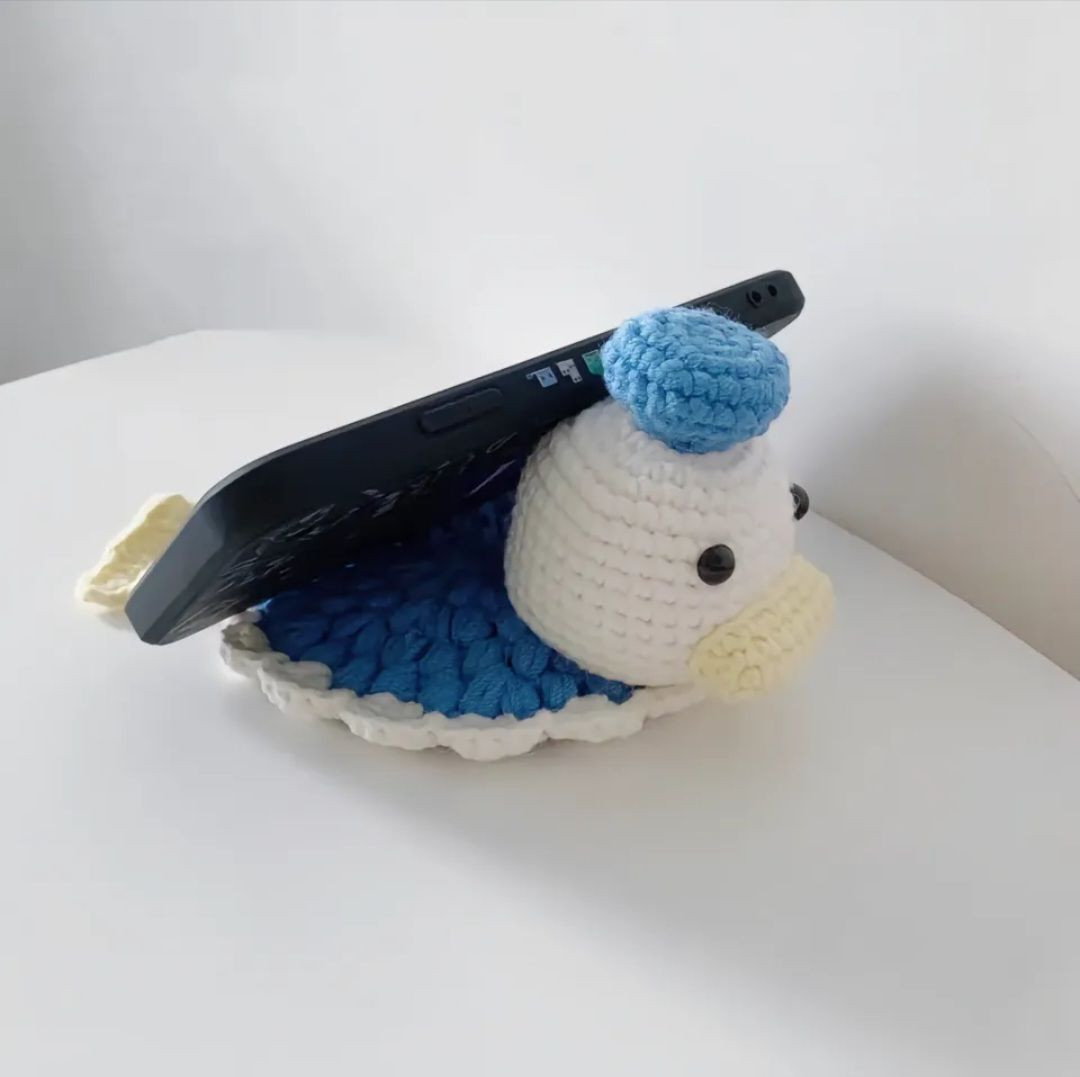 Hướng dẫn móc len vịt Donald và Daisy nằm